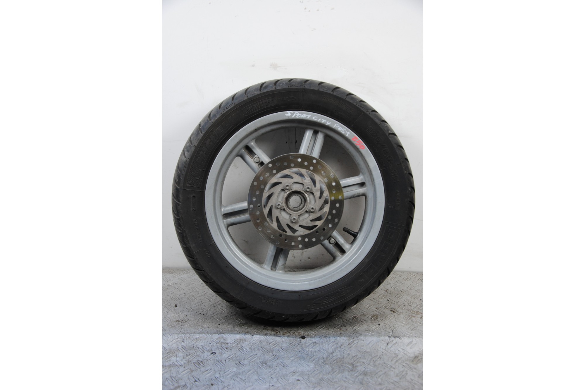 Cerchio Posteriore Aprilia Sportcity 250 Dal 2008 al 2012  1686581852482