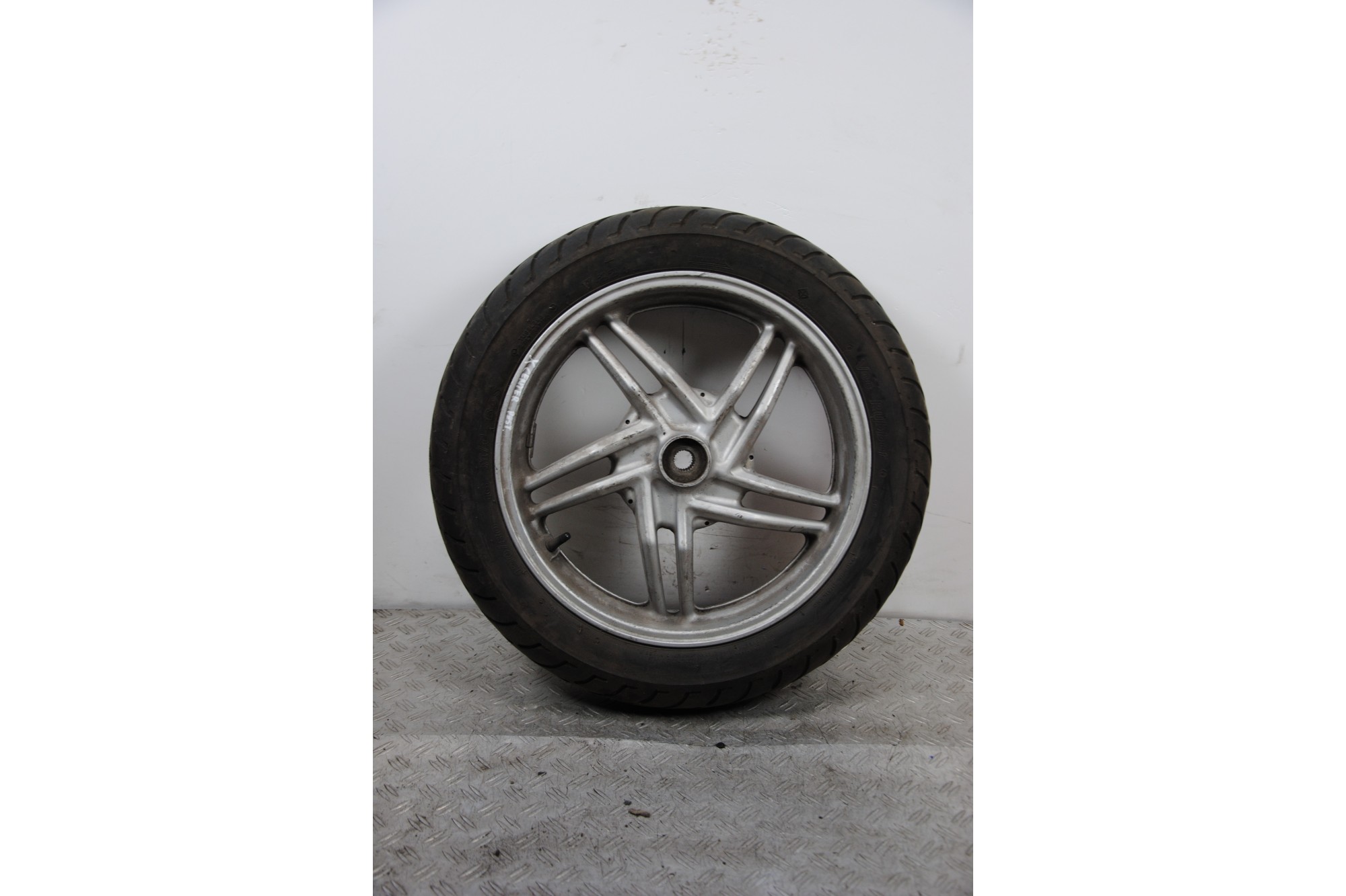 Cerchio Completo posteriore Yamaha Xenter 125 / 150 dal 2011 al 2018  1686648981254