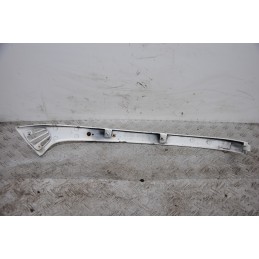 Carena Fianchetto Inferiore Laterale Destro DX Piaggio Vespa S 125 dal 2007 al 2012  1686818915072