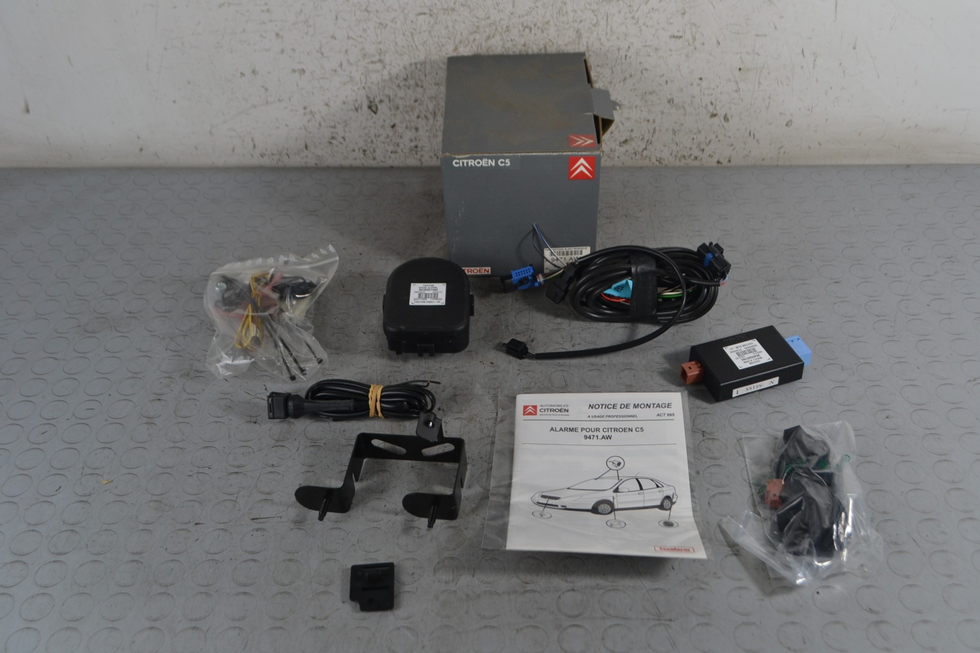 Kit allarme antifurto Citroen C5 Dal 2000 al 2008 Cod 9471AW  1686834219628