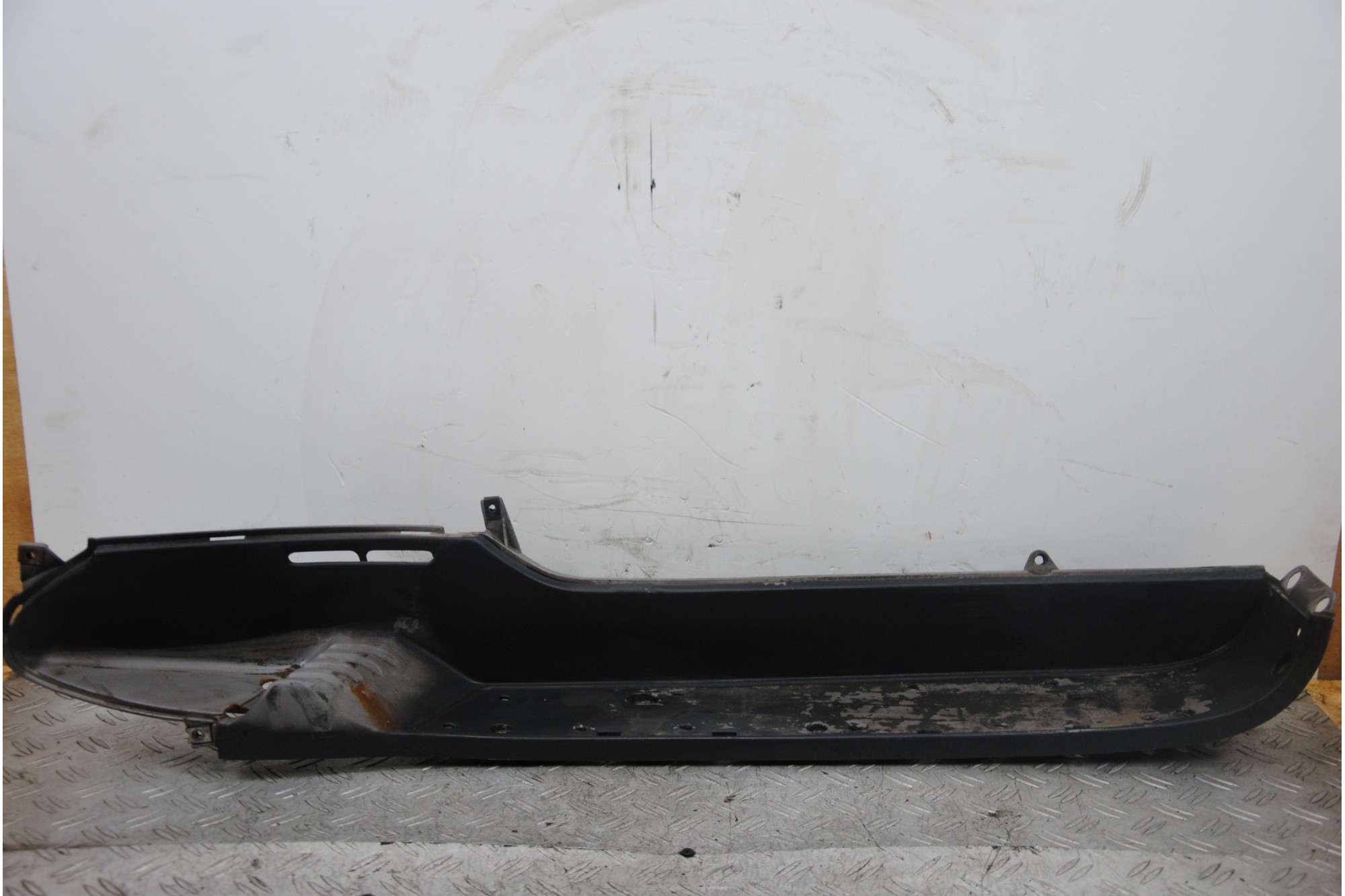 Carena Pedana Poggiapiedi Destra Honda Pantheon 150 dal 1998 al 2002  1686835592850
