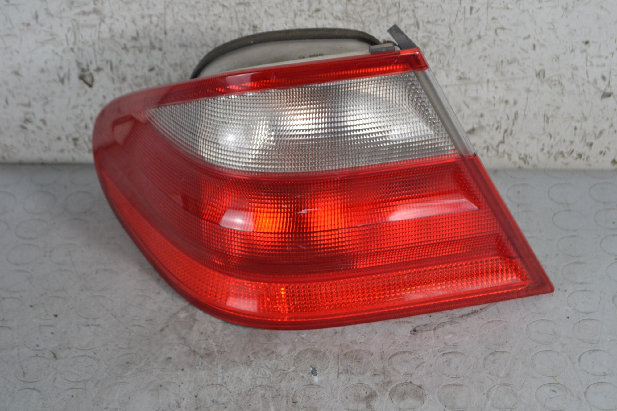 Fanale Stop Posteriore SX Mercedes CLK W208 dal 1997 al 2003 Cod 147859  1686839602807