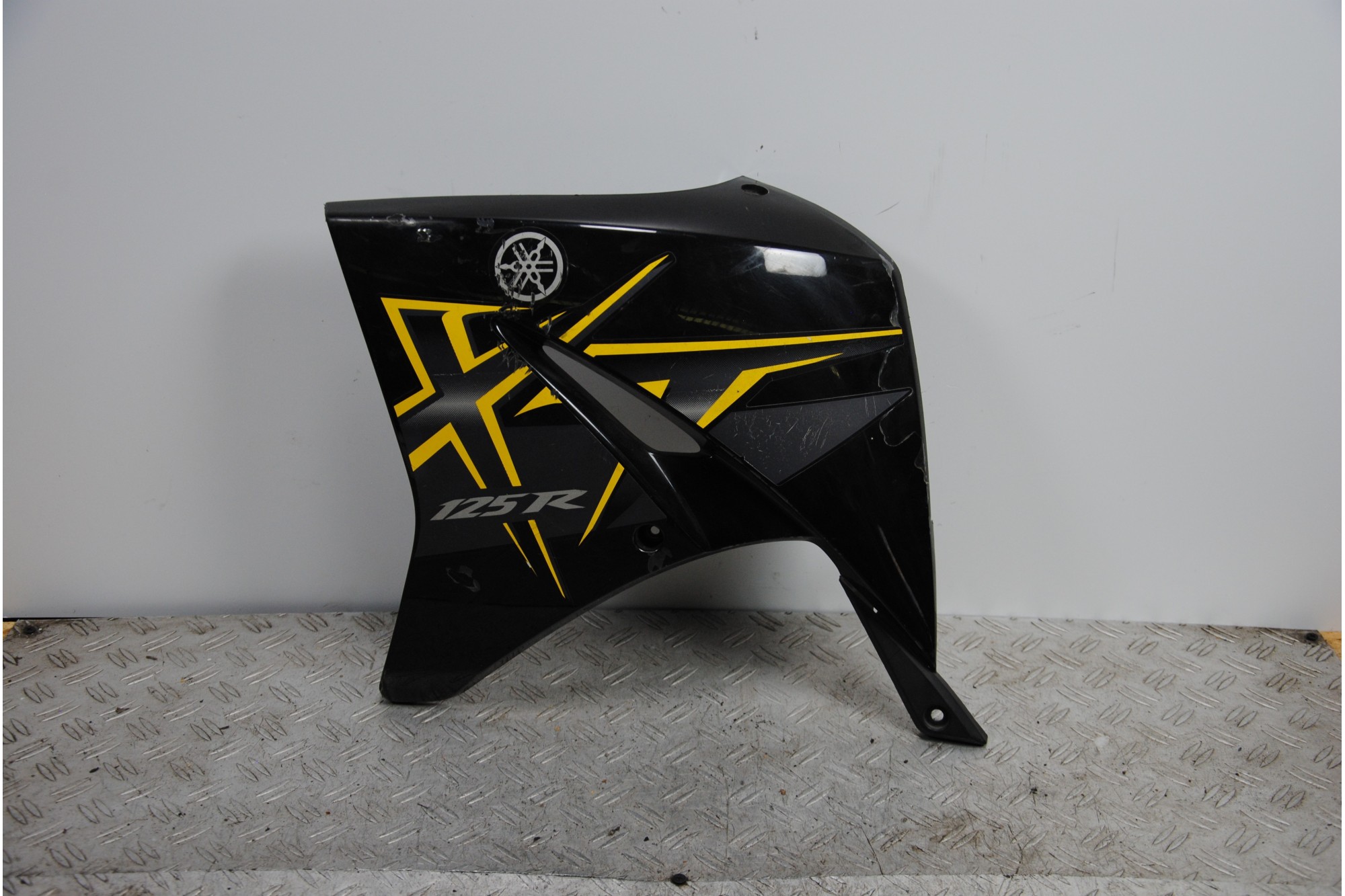 Carena Fianchetto Anteriore Sinistro Yamaha XT 125 R dal 2005 al 2011  1687529413680