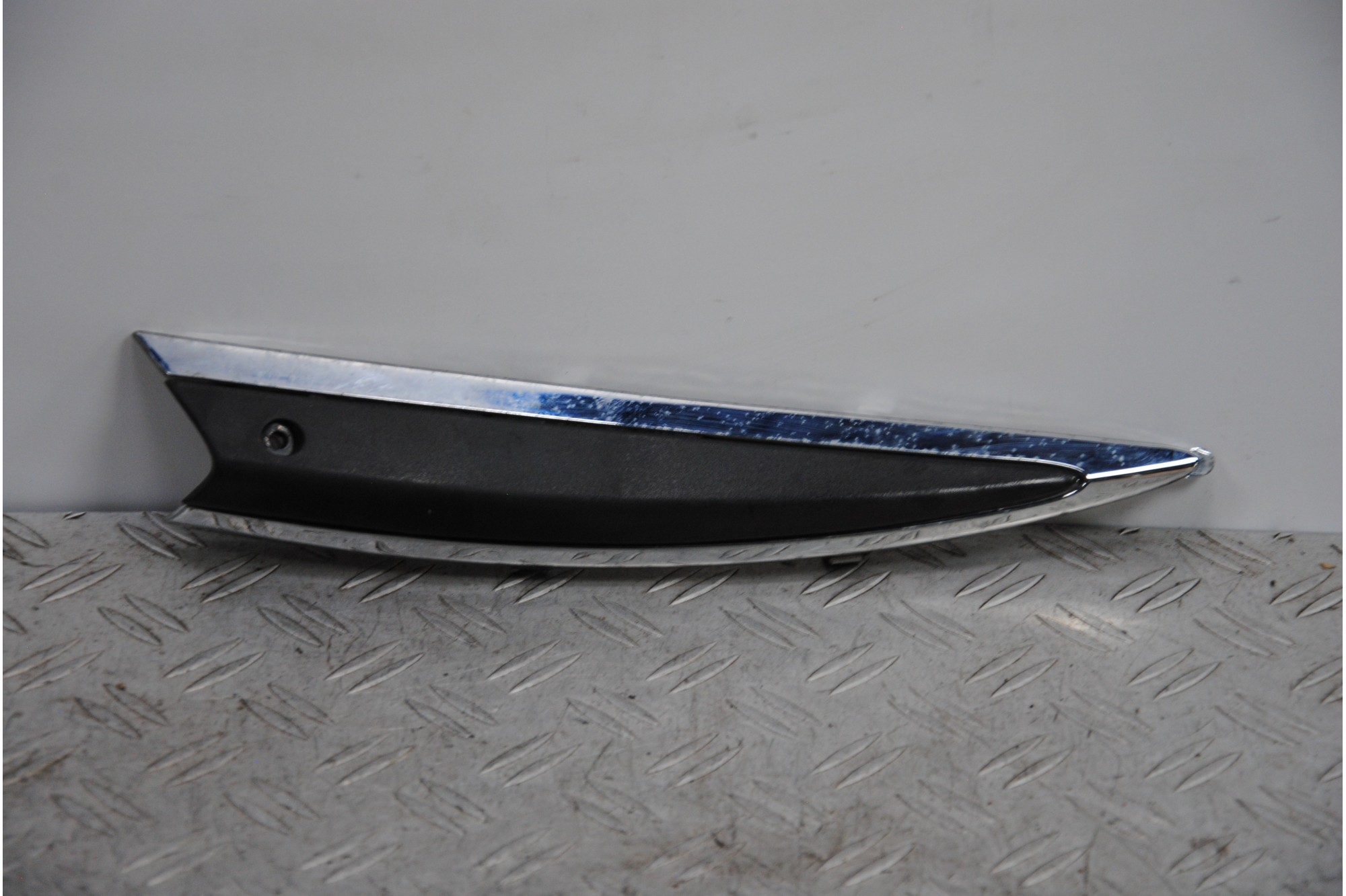 Carena Paracolpi Sinistra Piaggio Liberty 125 MOC dal 2004 al 2016  1687775909425