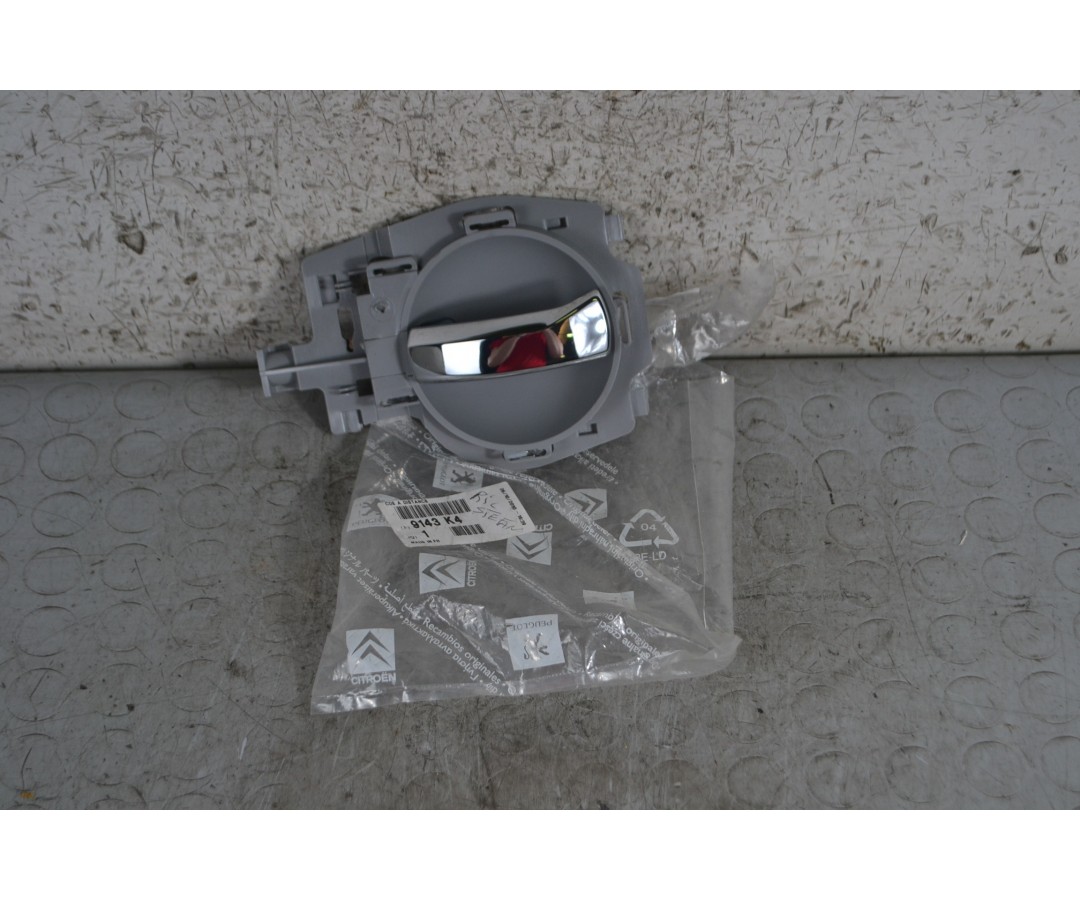 Maniglia interna anteriore SX Citroen C3 I Dal 2002 al 2009 COd 9143K4  1687877892786