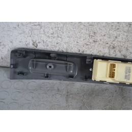 Pulsantiera alzacristalli anteriore SX Daihatsu Cuore Dal 2006 al 2011 Cod 84820-B2320  1688023175791