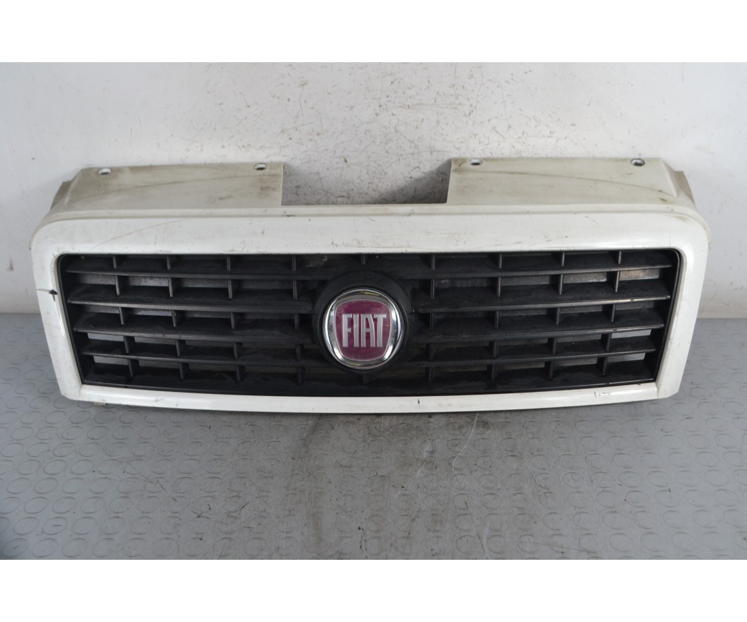 Grglia Anteriore Fiat Doblo dal 2006 al 2009 Cod 735395576  1688108039055