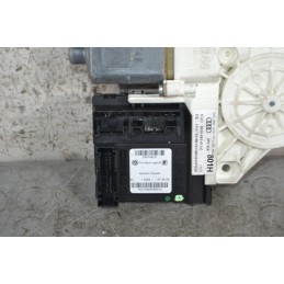 Motorino Alzacristalli Anteriore DX Audi A3 8P dal 2003 al 2012 Cod 8p0959801h  1688372426780