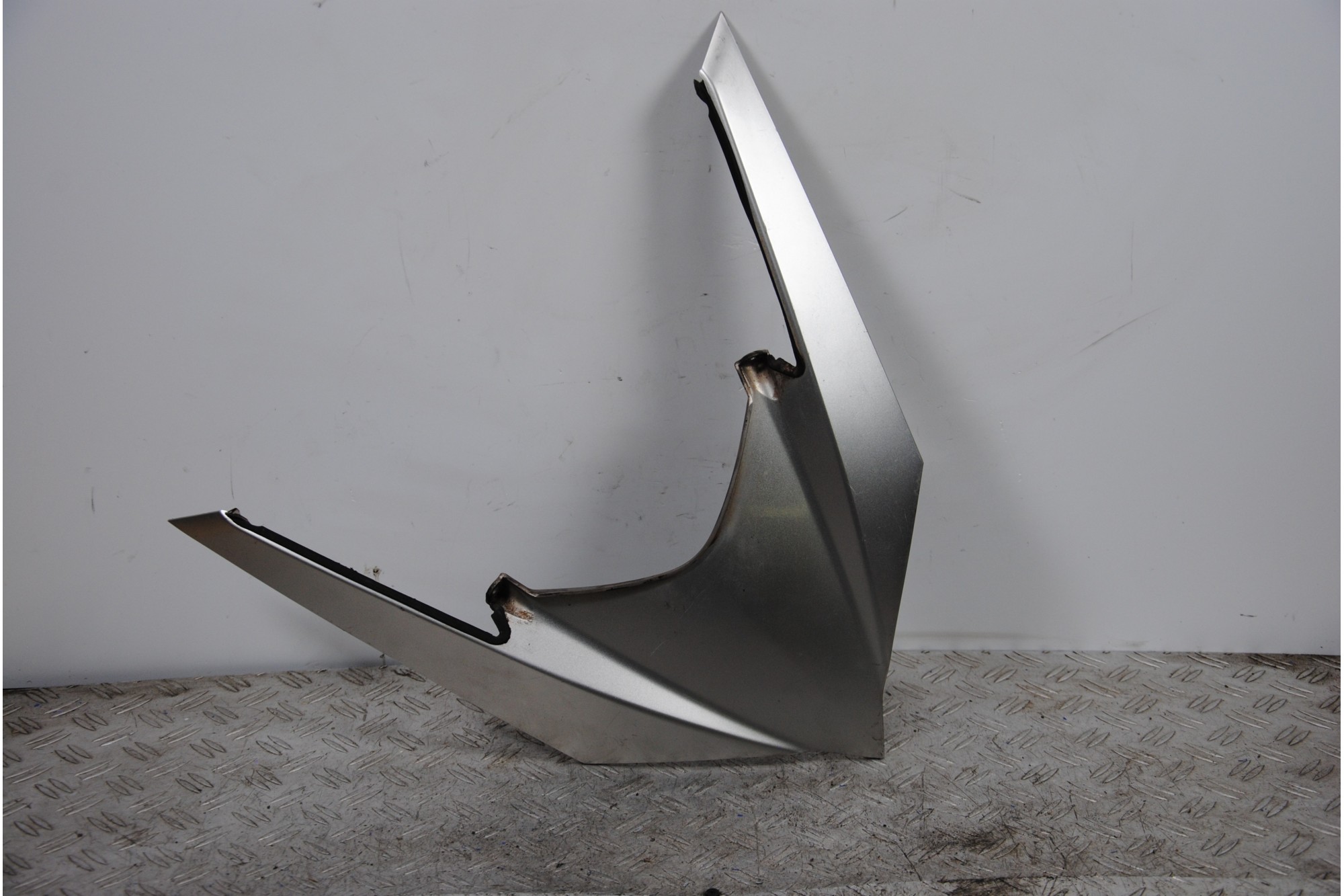 Carena Scudetto Anteriore Yamaha Majesty 400 dal 2004 al 2008  1688399578912