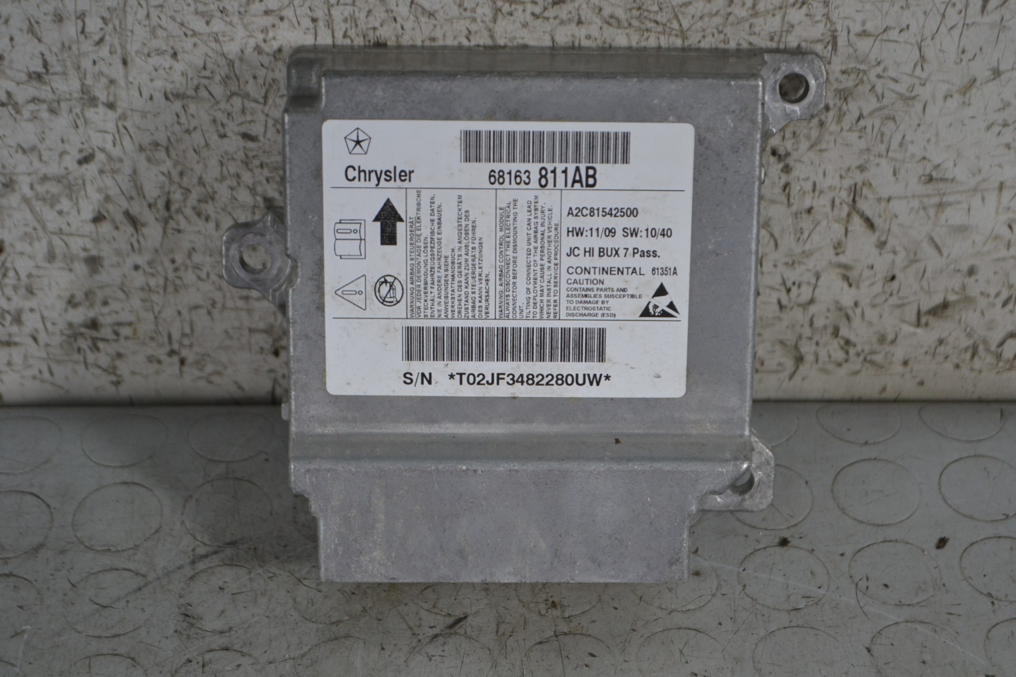 Centralina airbag Fiat Freemont Dal 2011 al 2015 Cod 68163811ab DA RIPROGRAMMARE  1688474690737