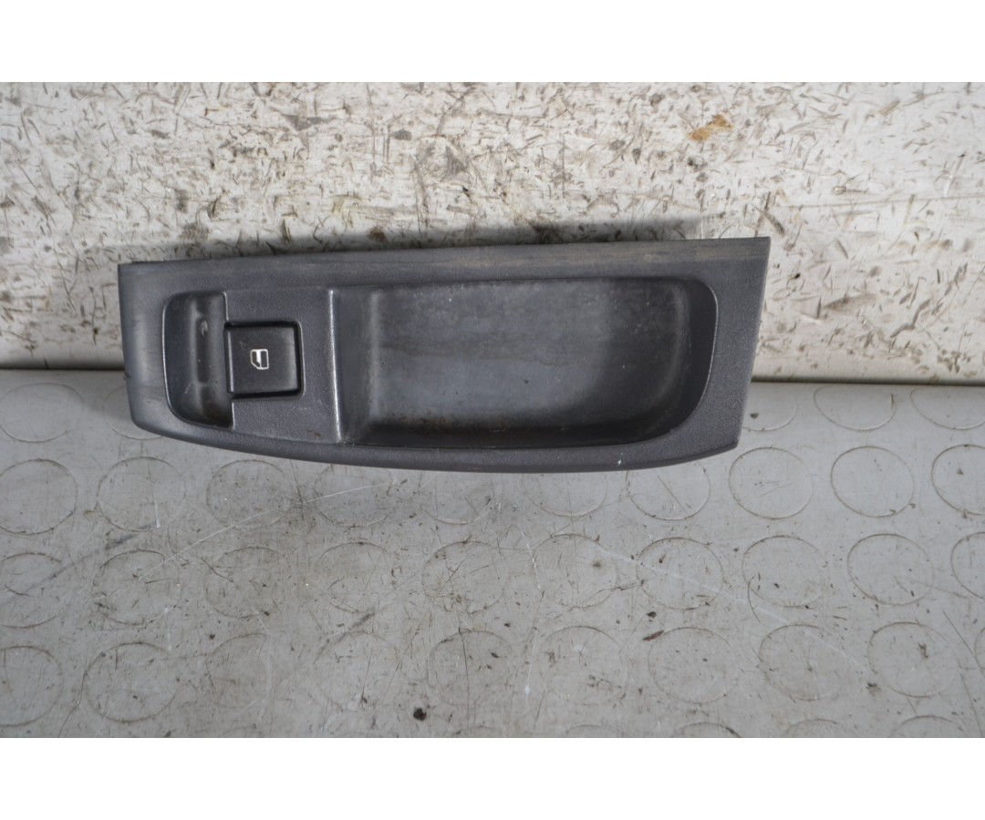 Pulsantiera Alzacristalli Anteriore DX Volkswagen Fox dal 2003 al 2010 Cod 5z867172  1688637068625