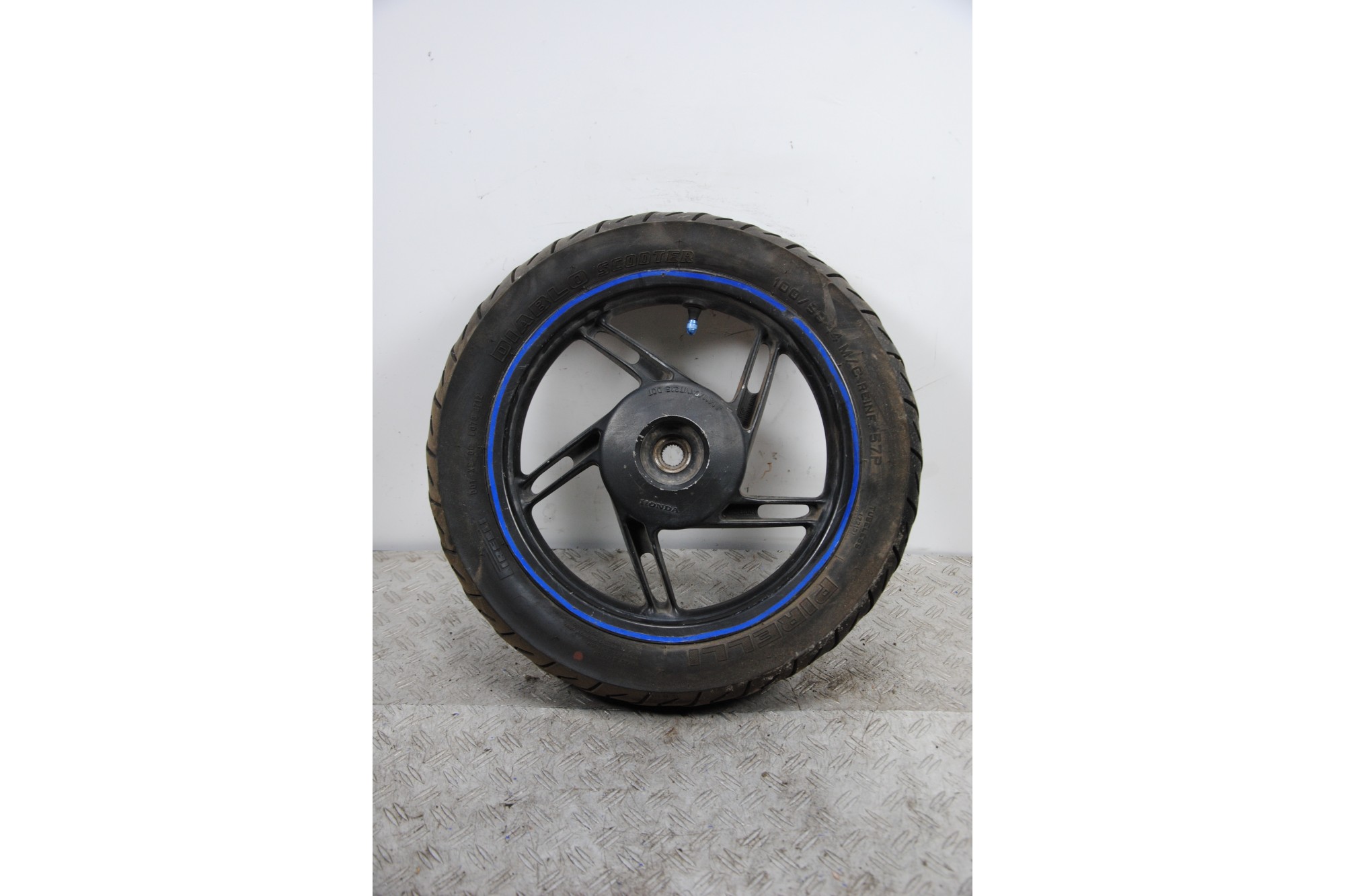 Cerchio posteriore Honda PCX 125 / 150 Dal 2014 al 2016  1689071802301