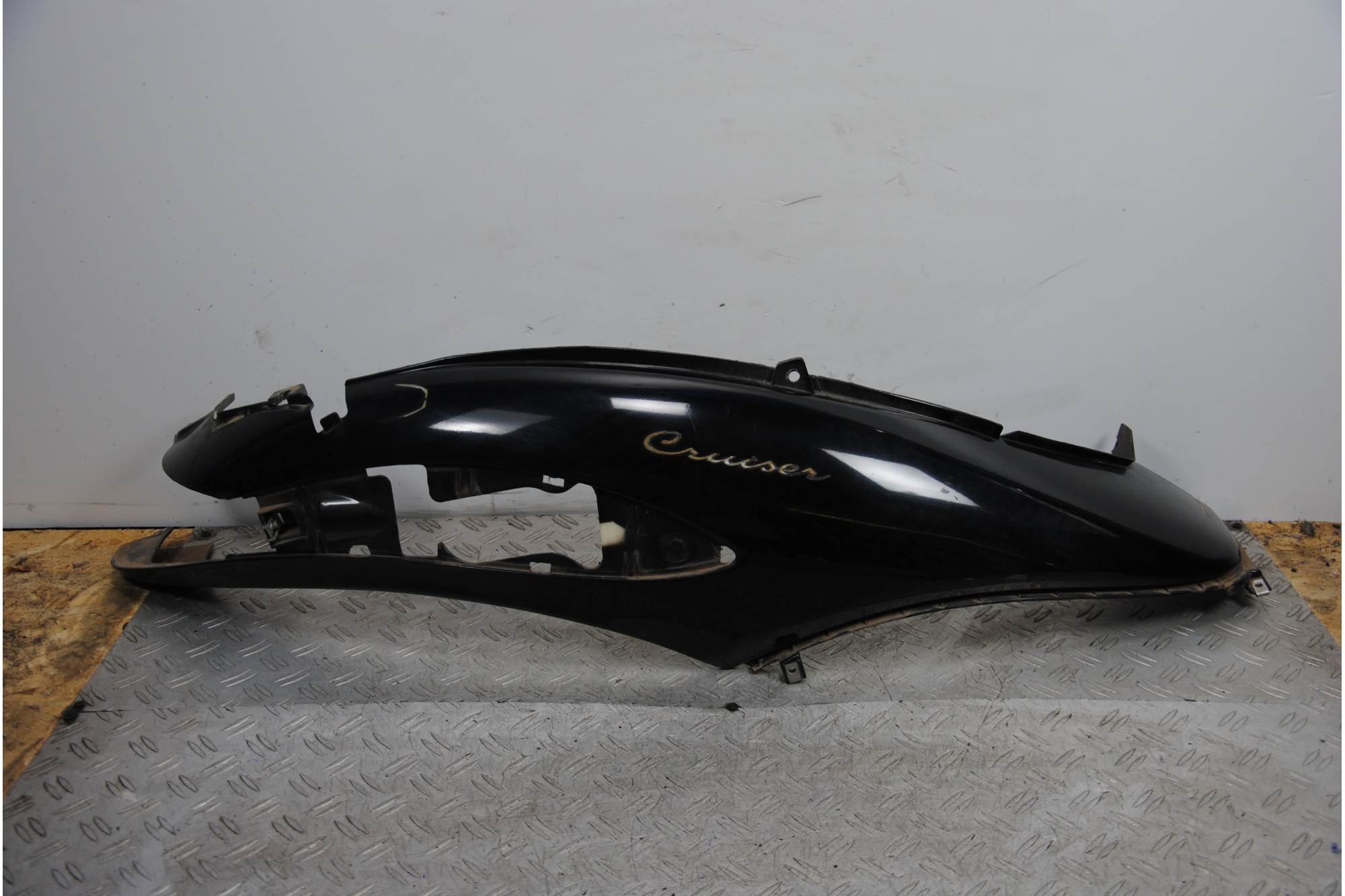 Carena Fianchetto Posteriore Destro Piaggio Beverly Cruiser 500 dal 2007 al 2012  1689257382535