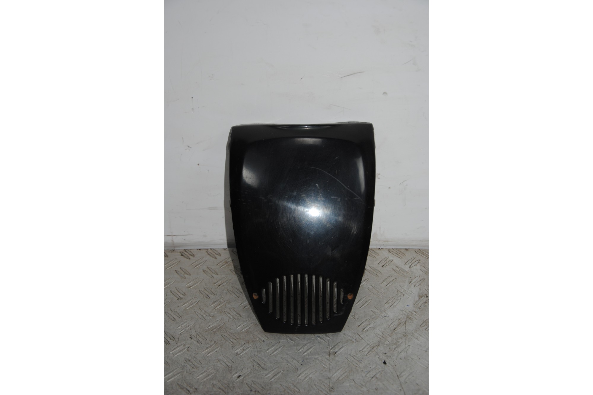 Carena Scudetto Anteriore Aprilia Scarabeo 100 2T dal 1999 al 2002  1689325441102