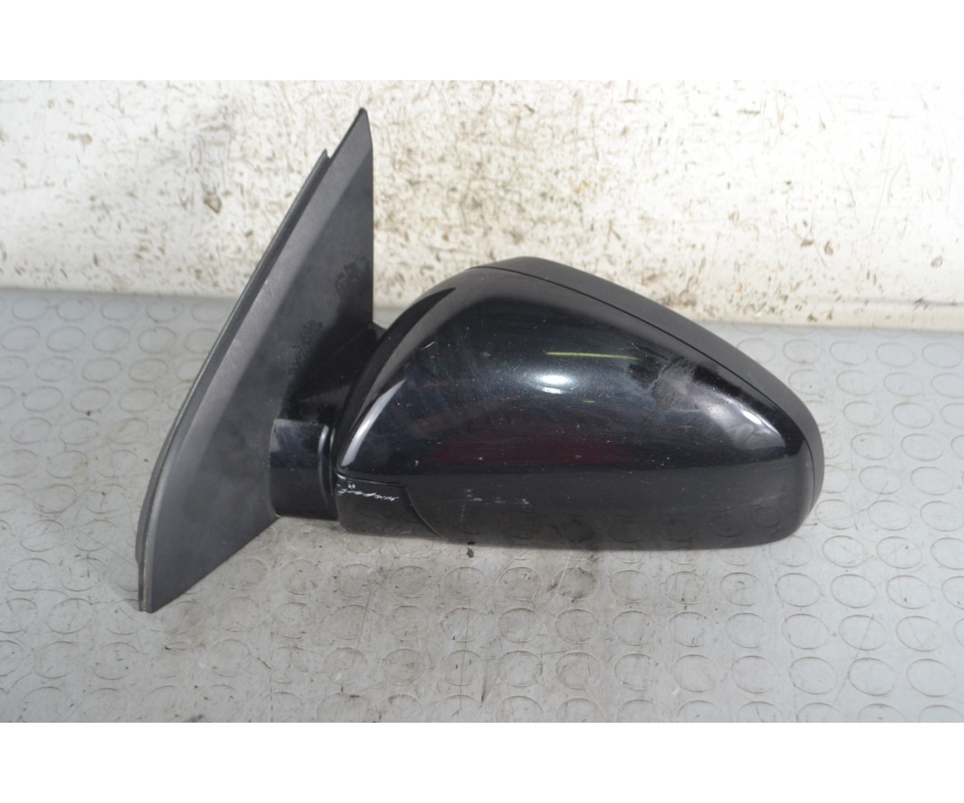 Specchietto retrovisore esterno SX Opel Vectra C Dal 2002 al 2008 Cod 010705 1689842514532 Specchietto retrovisore esterno SX Opel Vectra C Dal 2002 al 2008 Cod 010705 1689842514532