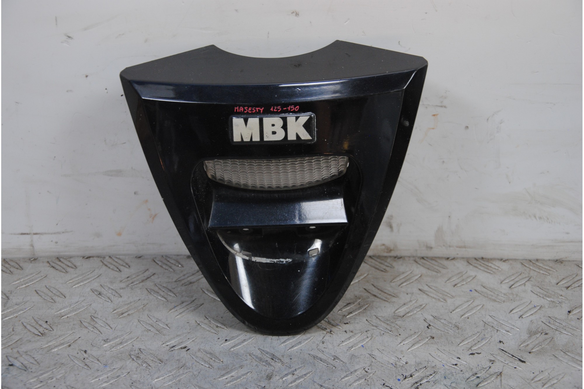 Carena Scudetto Anteriore MBK Skyliner 125 / 150 / 180 dal 2000 al 2006  1684144042684