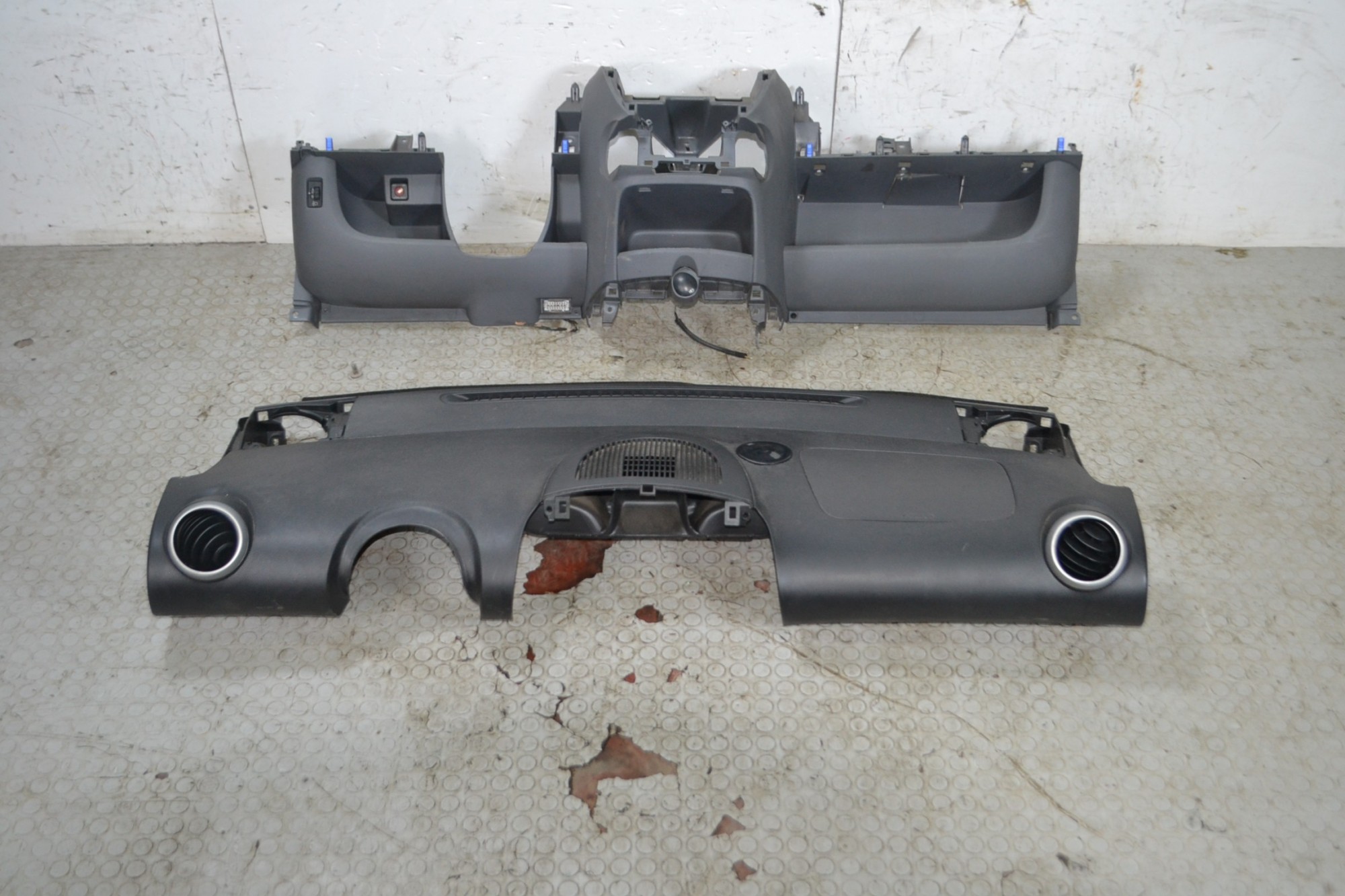 Cruscotto completo Peugeot 107 Dal 2005 al 2014 Cod 55870-0H010  1689858835294