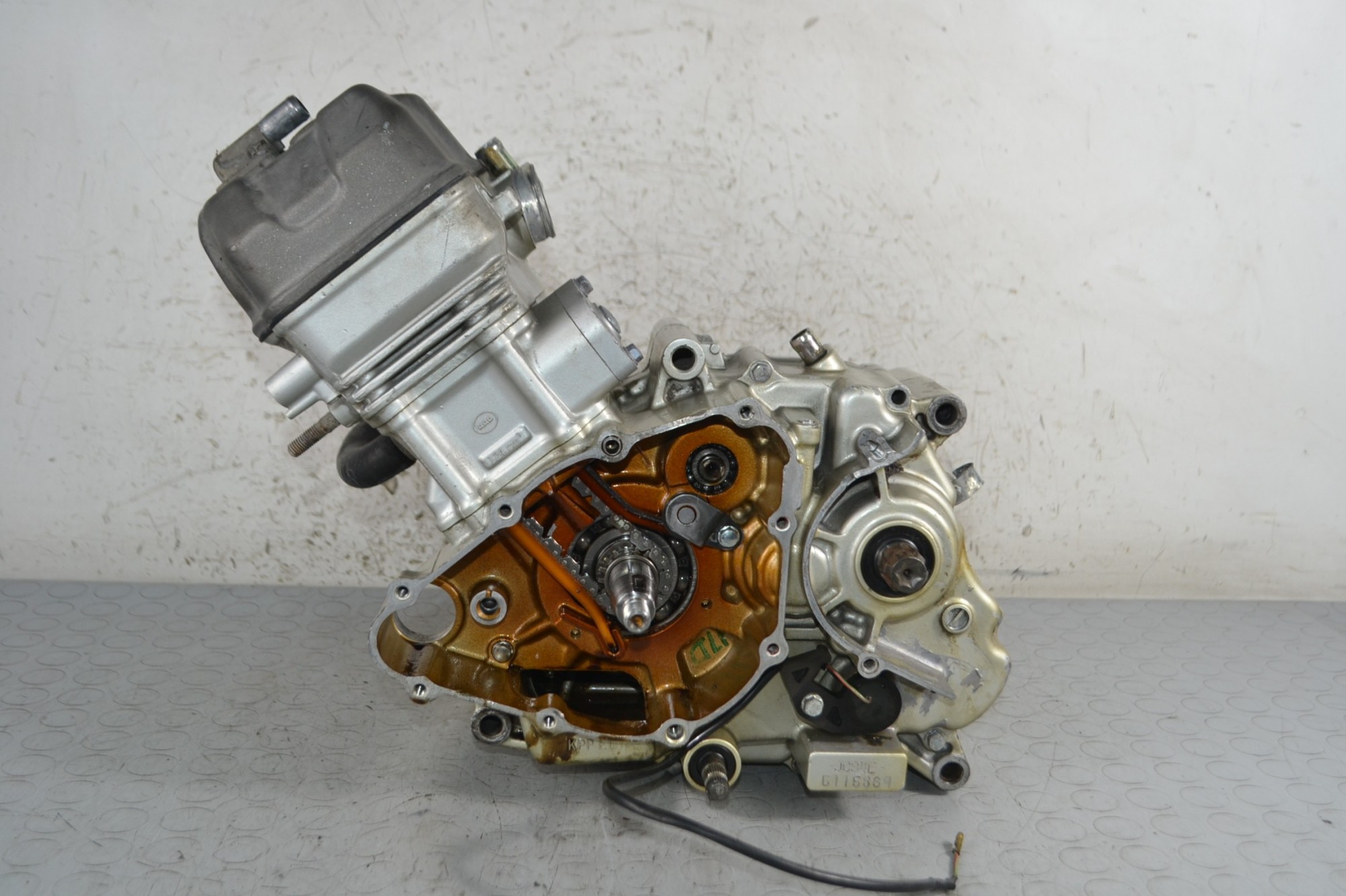 Blocco motore Honda CBR 125 R Dal 2004 al 2006 Cod JC34E N serie 5115869  1689928580369