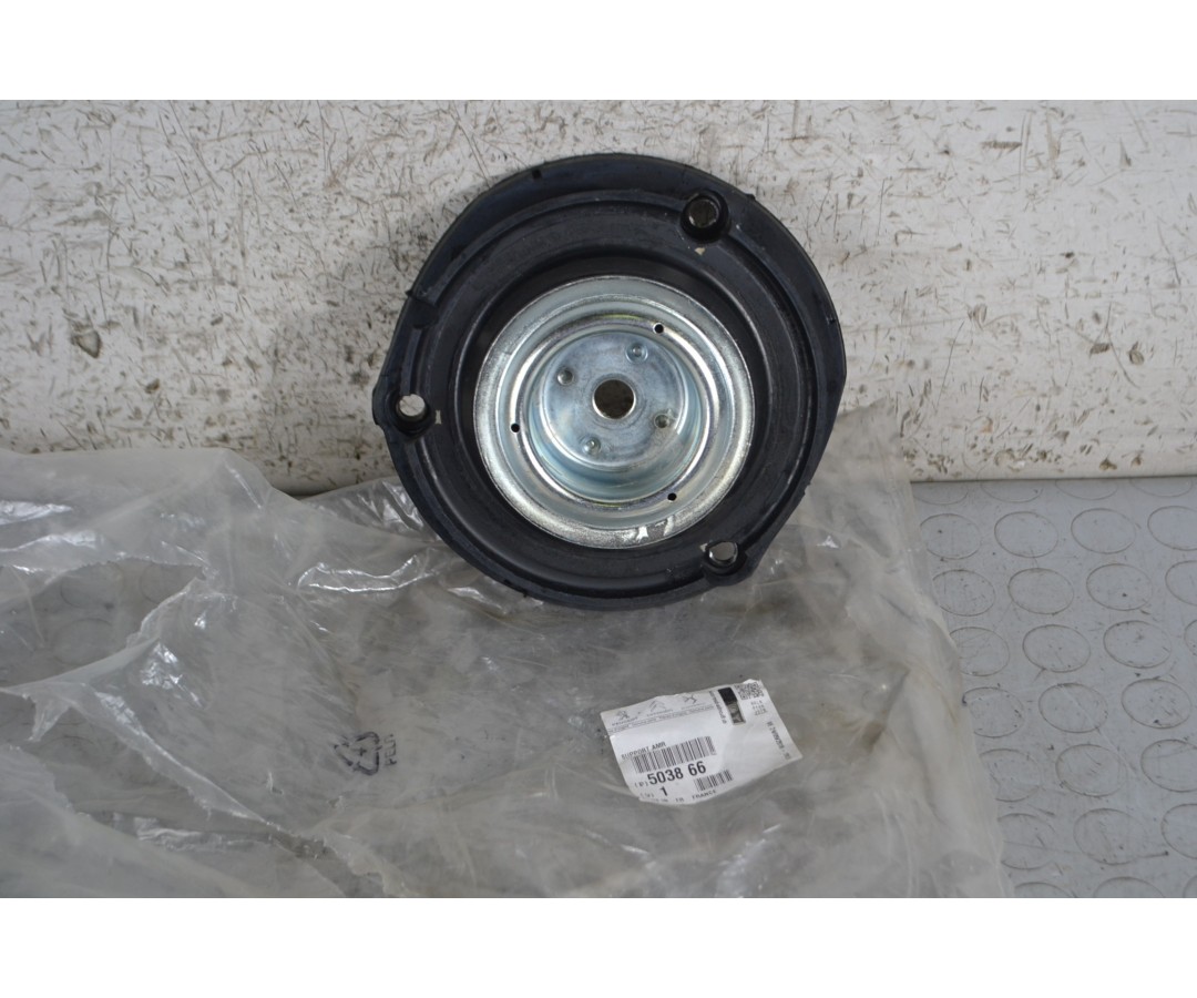 Supporto ammortizzatore anteriore Peugeot 406 Dal 1995 al 2004 Cod 503866  1689951984752