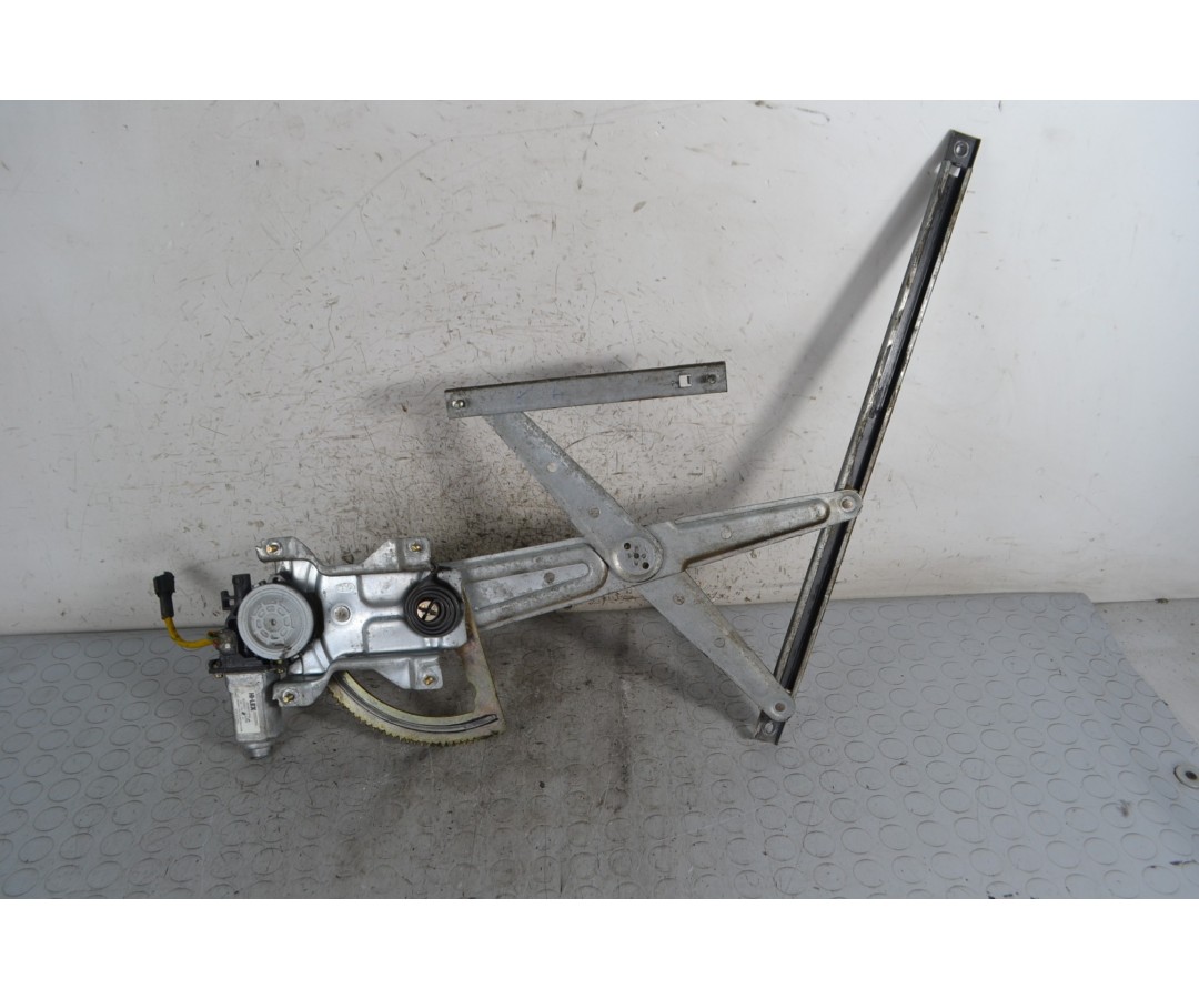 Macchinetta Alzacristalli Posteriore SX Kia Sorento dal 2002 al 2009 Cod 82450-3e000  1689952865340