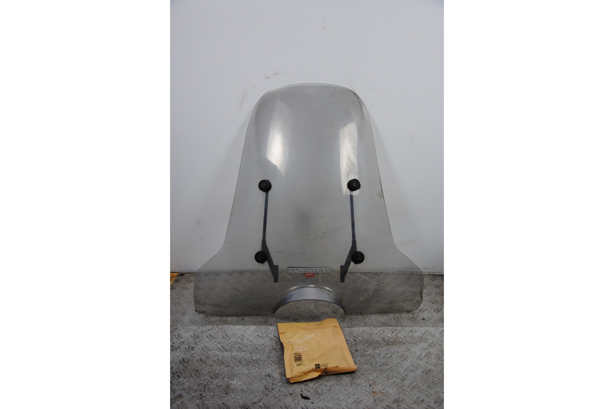 Parabrezza Originale Aprilia Aprilia Scarabeo 50 dal 1994 al 1999  1690194738033