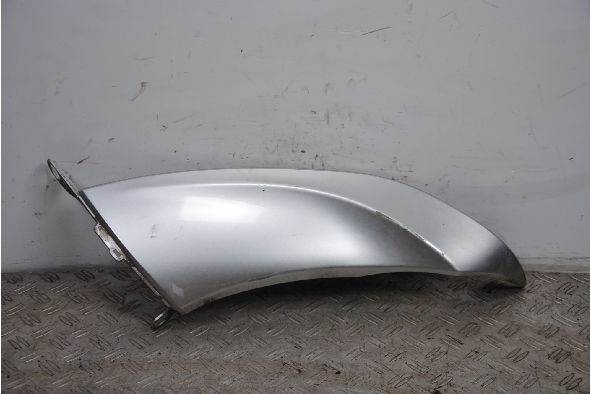 Carena Fianchetto Scudo Sinistro Yamaha Xenter 125 / 150 Dal 2011 Al 2018  1690205363926