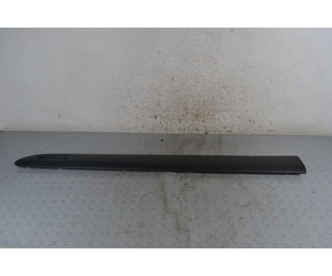 Modanatura Sportello Anteriore Destro Citroen Xsara Picasso dal 1999 al 2012 Cod 8545R4  1690277328298