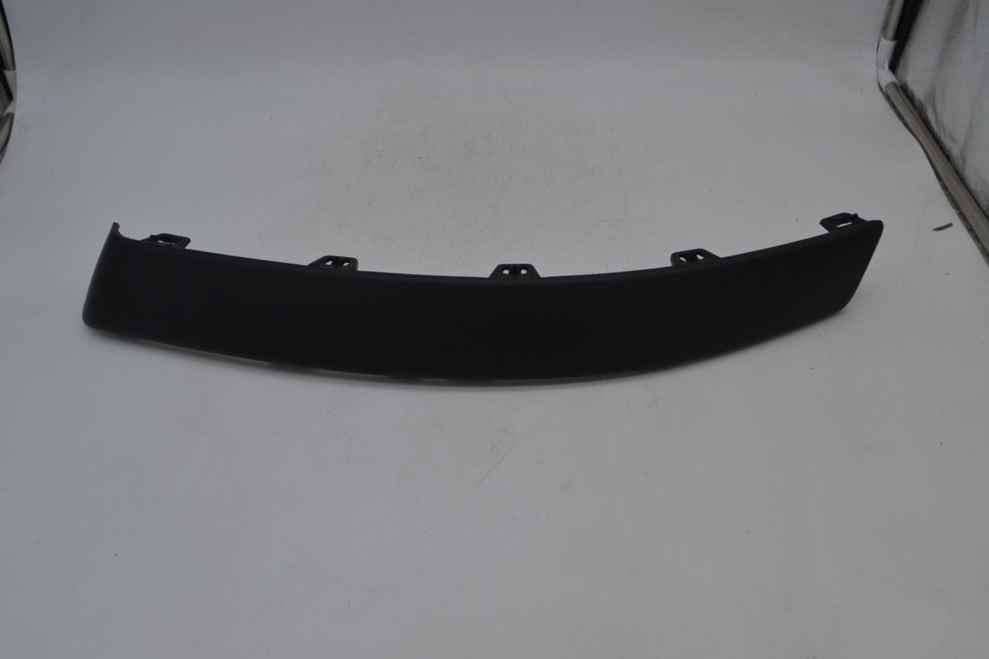 Modanatura Paraurti Anteriore Sinistra Citroen C4 Picasso MK1 Dal 2006 al 2013 Cod 7452FG / 9646215677  1690279492539