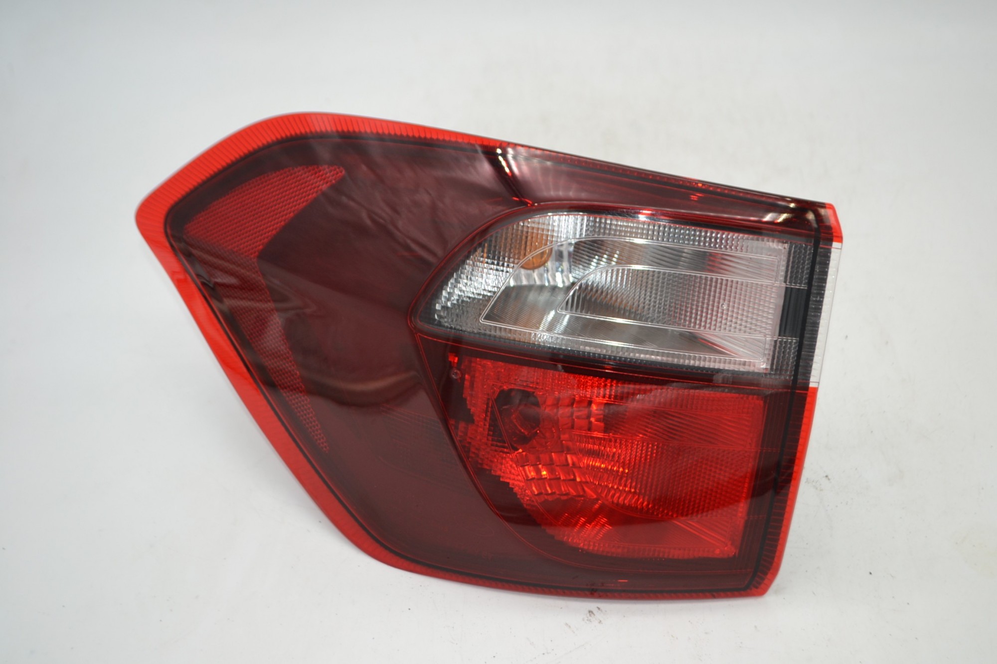 Fanale Stop Posteriore Esterno SX Ford Ecosport Dal 2012 in poi Cod 90104001  1690282092627