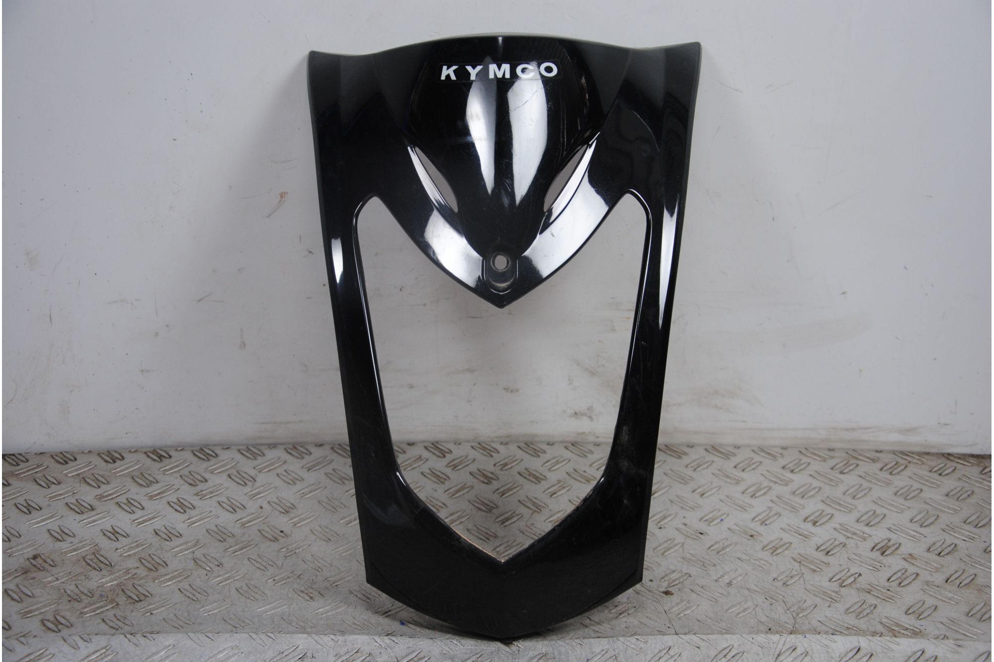 Carena Scudetto Portafaro Anteriore Kymco Agility R12 Dal 2007 al 2017 Attacco Rotto  1690881247244