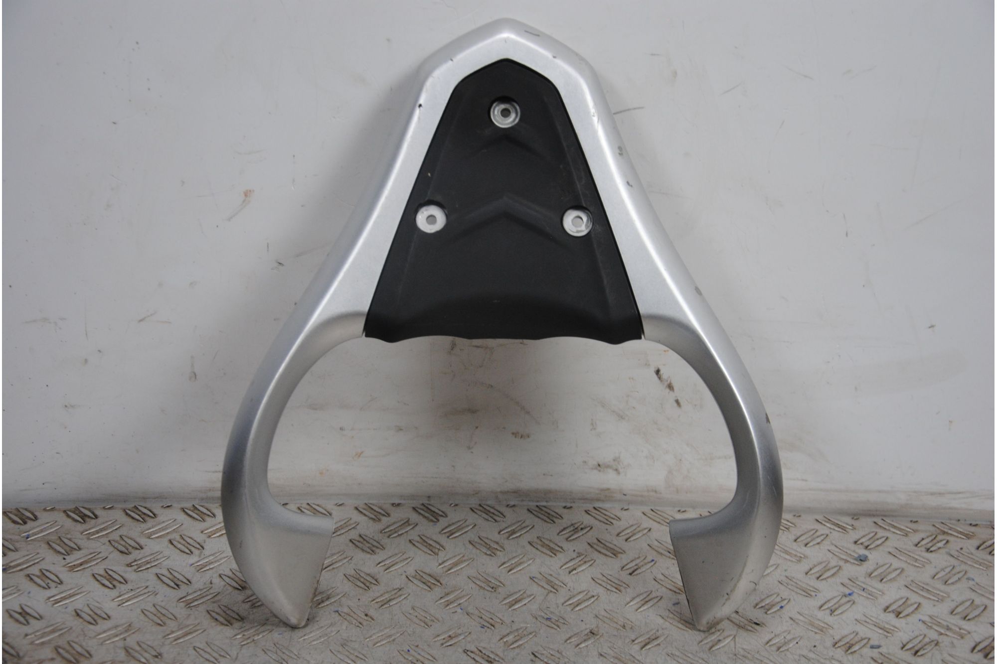 Maniglione Portapacchi Posteriore Piaggio Liberty RST 125 dal 2006 al 2011  1691049460604