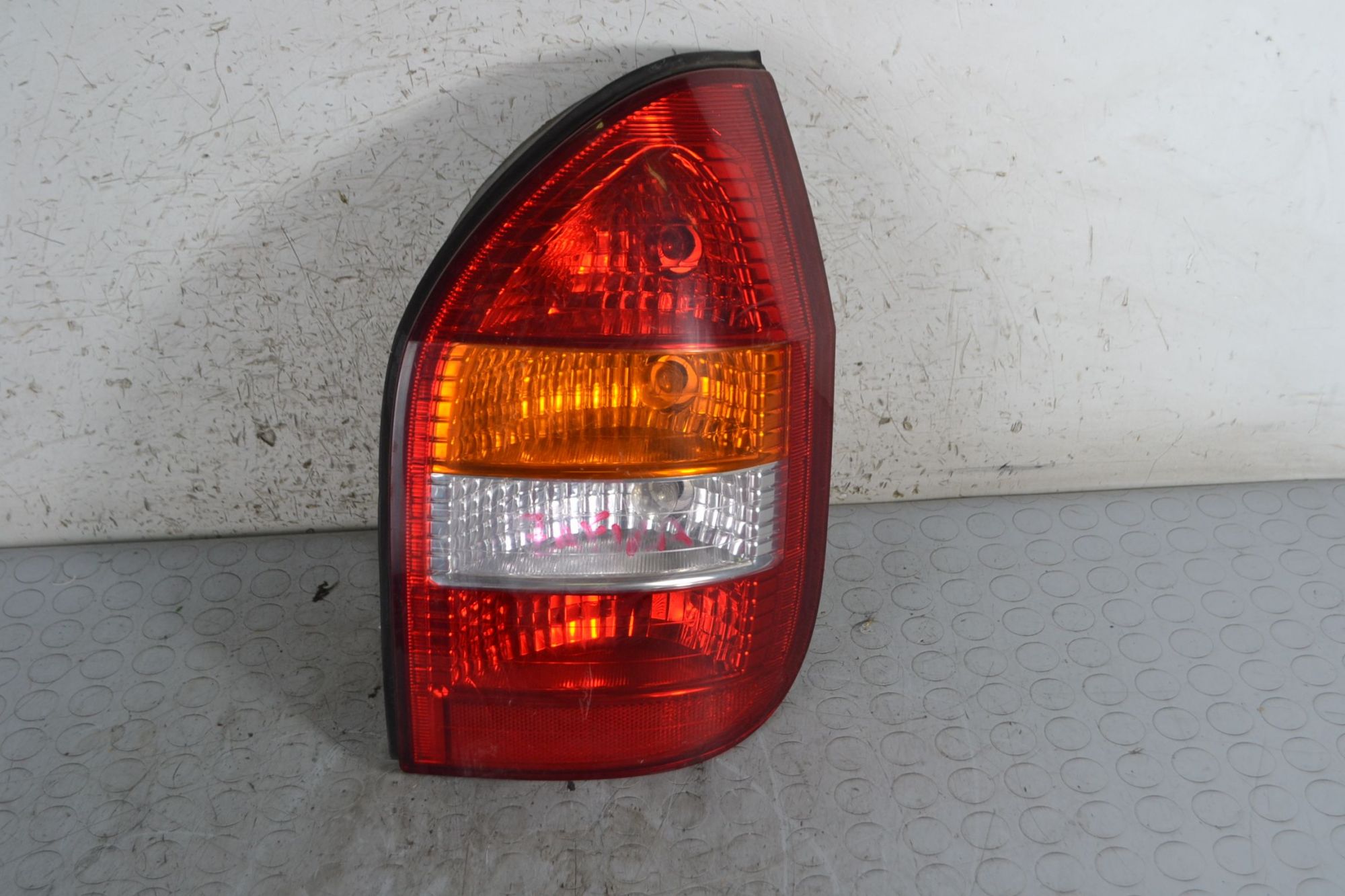 Fanale Stop Posteriore DX Opel Zafira A dal 1999 al 2003 Cod 9117446  1691051975592
