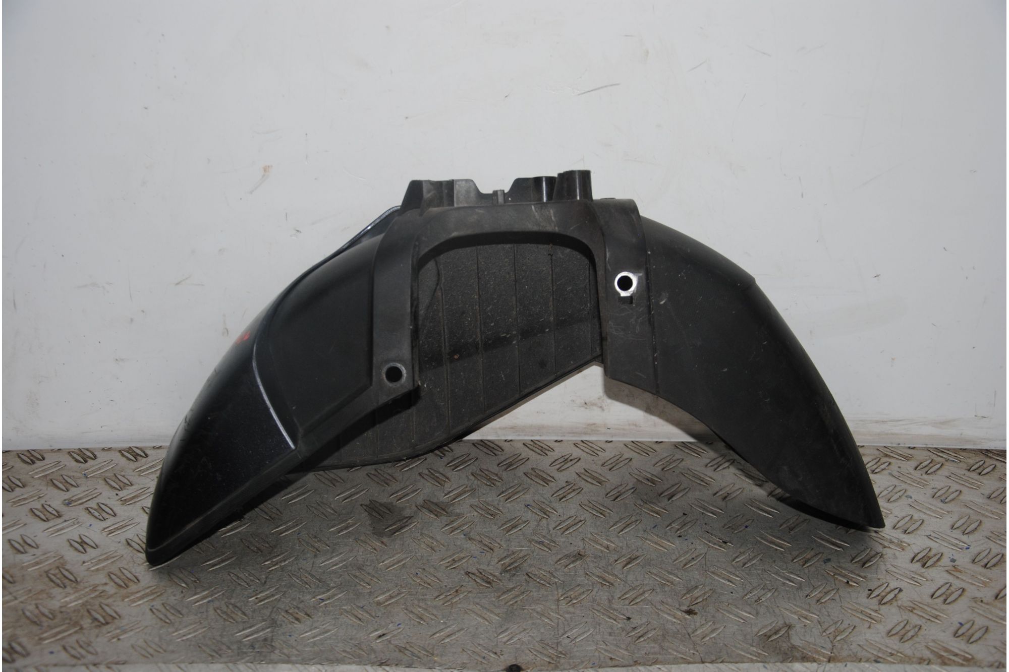 Carena Parafango Anteriore Destro Dx Yamaha Tricity 125 dal 2014 al 2020  1691053976498