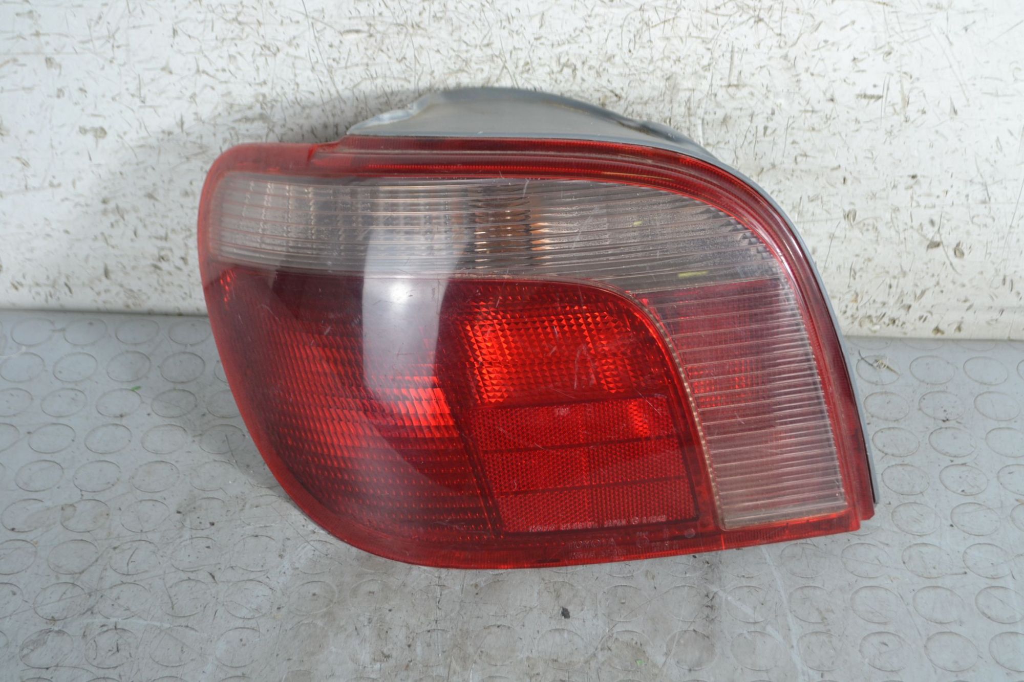 Fanale stop posteriore SX Toyota Yaris Dal 1999 al 2005 Cod 8156052130  1691391007526