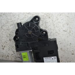 Motorino alzacristallo anteriore SX Volvo V50 Dal 2004 al 2012 Cod 31295170AA  1691671308978