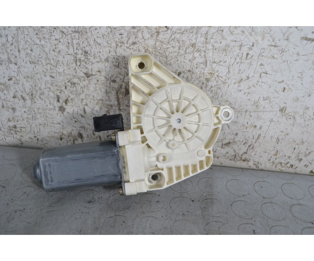 Motorino alzacristallo anteriore DX Mercedes Classe A W169 Dal 2004 al 2012 Cod A1698281642  1691678771546