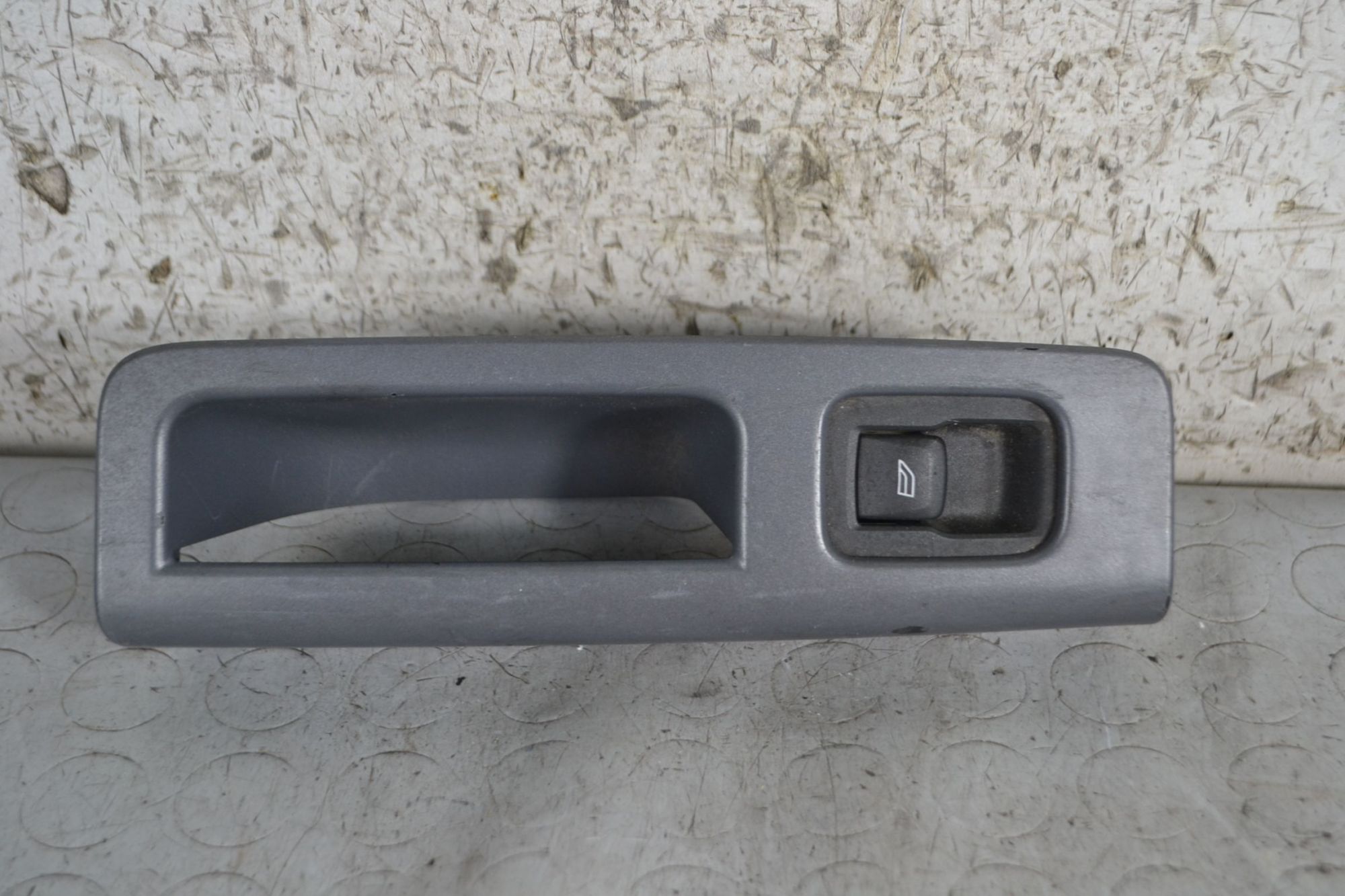 Pulsantiera alzacristalli posteriore SX Volvo V50 Dal 2004 al 2012  1692198457040