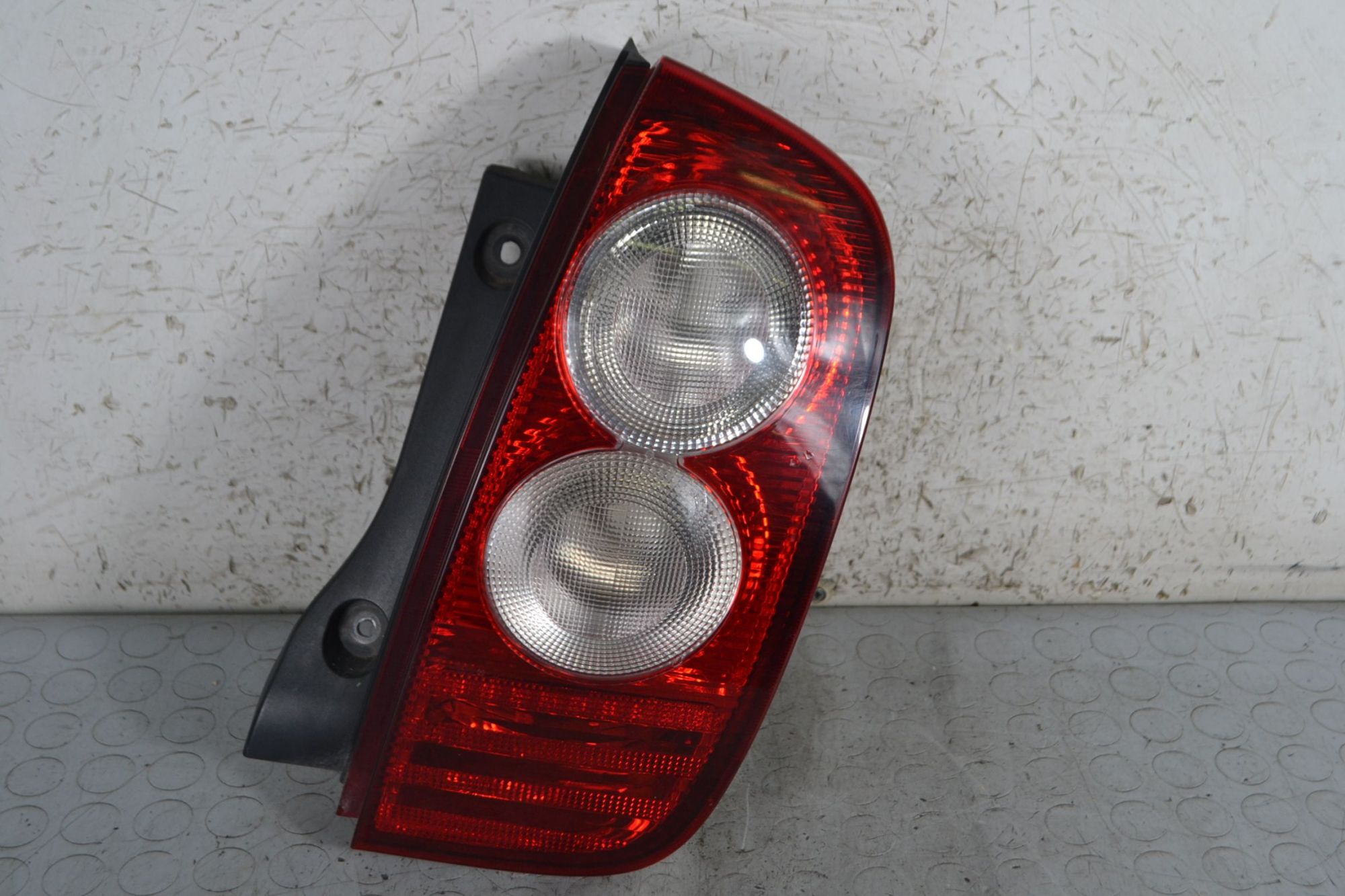 Fanale stop posteriore DX Nissan Micra K12 Dal 2002 al 2010 Cod 26550AX720  1692710076858