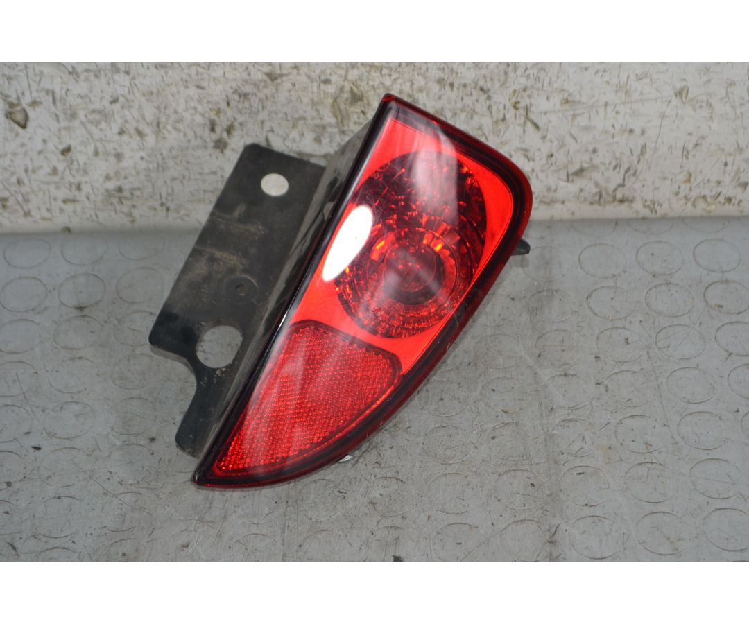 Fendinebbia Posteriore DX Renault Espace IV dal 2002 al 2014 Cod 8200027154  1693208986697