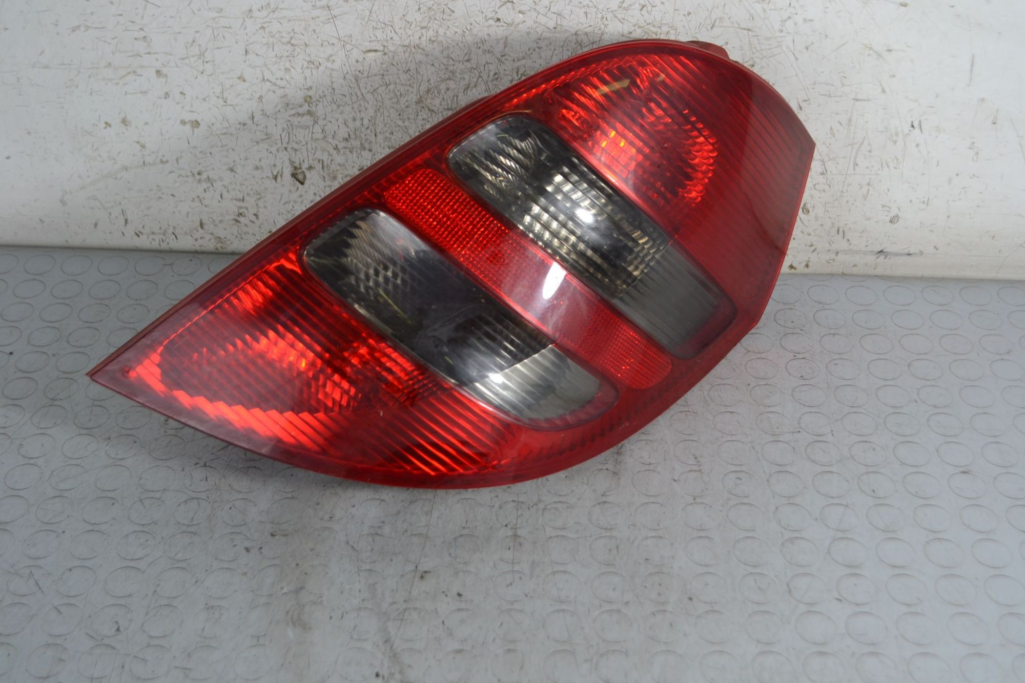 Fanale stop posteriore DX Mercedes Classe A W169 Dal 2004 al 2012 Fume Cod A1698201064  1693210449722