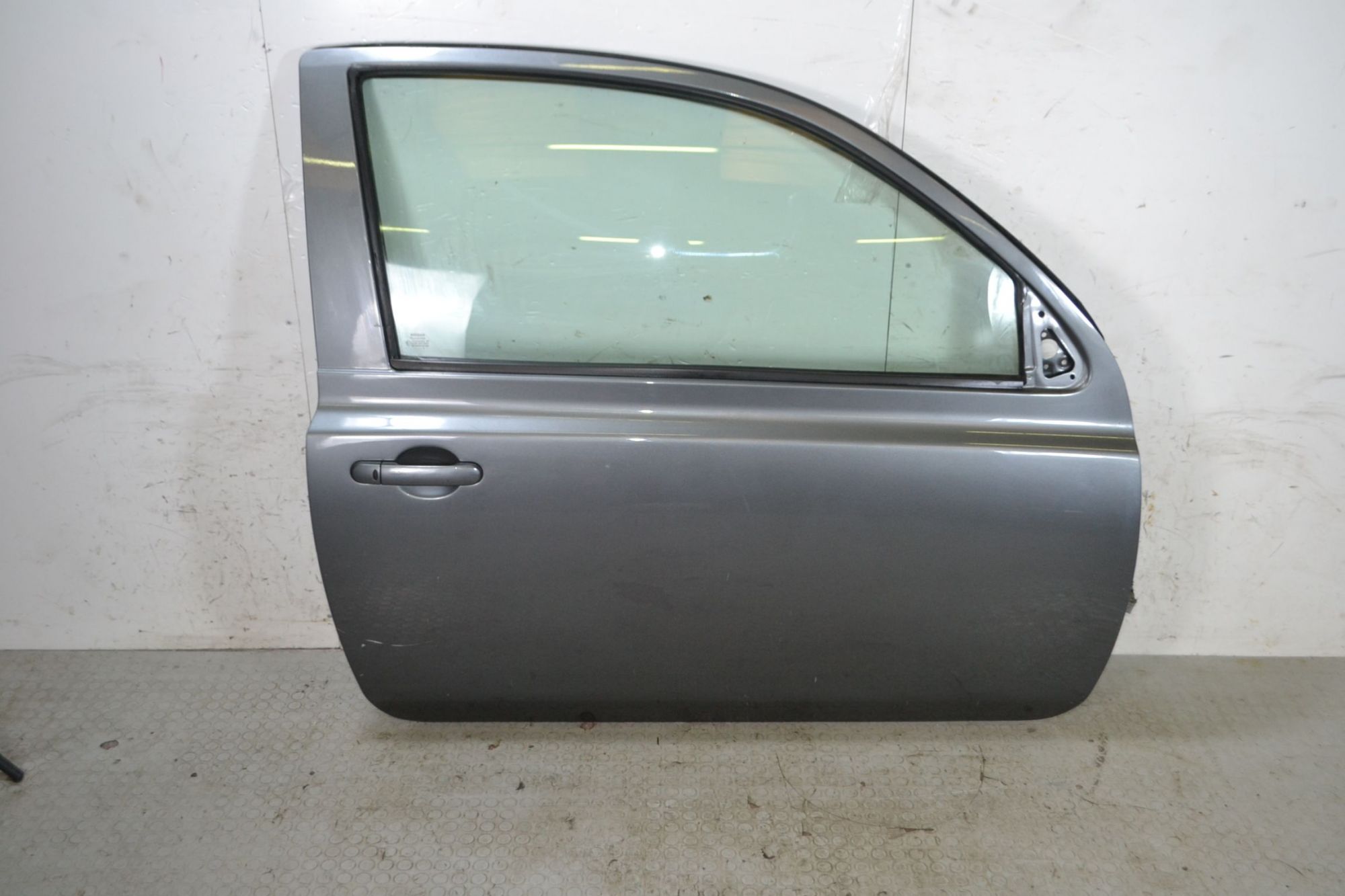 Portiera sportello destro DX Nissan Micra K12 3 porte Dal 2002 al 2010 Colore grigio  1693474128333
