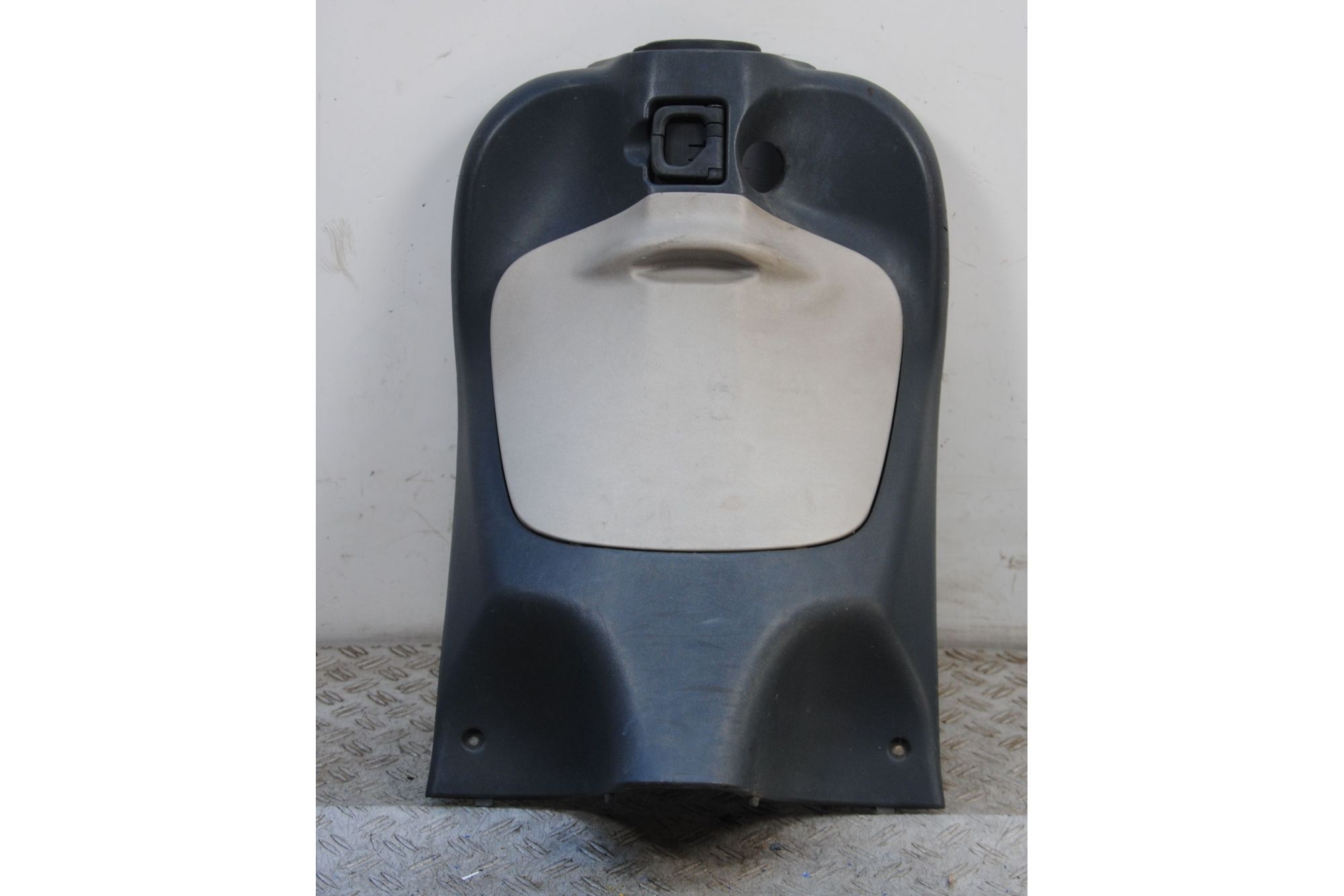 Carena Retroscudo Piaggio Liberty 50 Dal 2004 al 2016  1693553159340