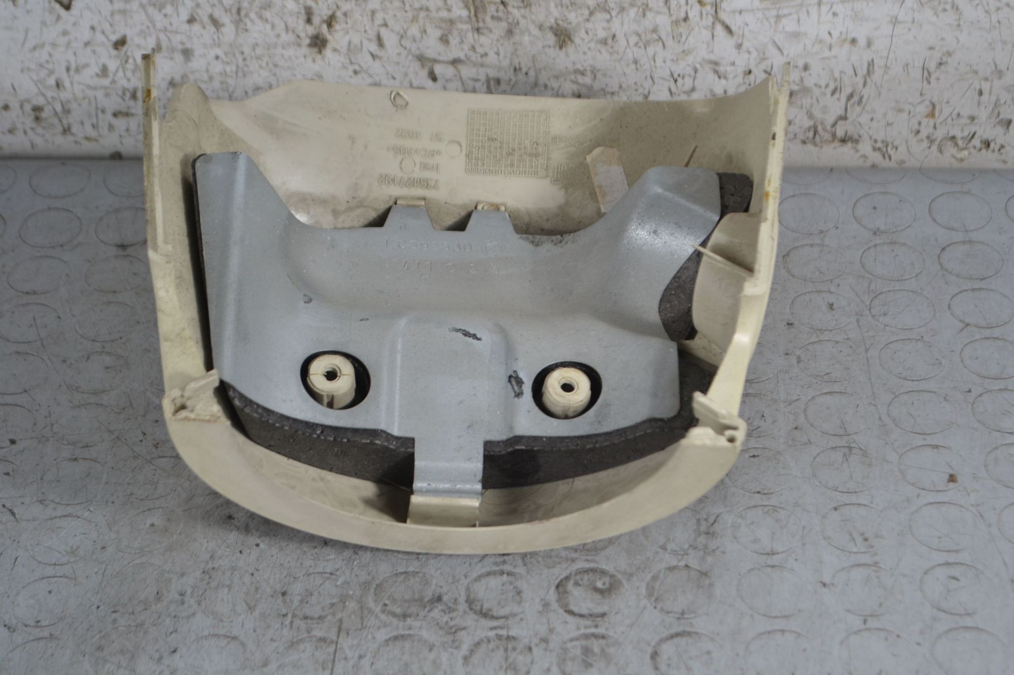 Rivestimento inferiore piantone dello sterzo Fiat 500 Dal 2007 al 2015 Cod 735427192  1693559500108