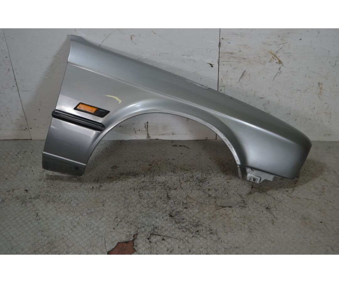 Parafango Anteriore DX BMW Serie 3 E30 dal 1982 al 1992  1693816854579