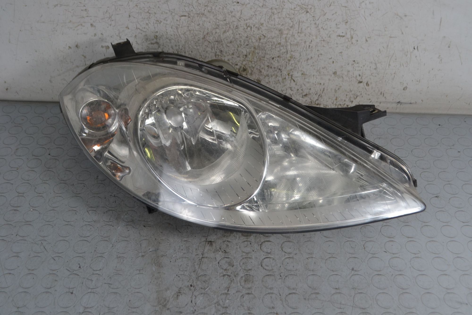 Faro Anteriore DX Mercedes Classe A W169 dal 2004 al 2008 Cod a1698200261  1693902446039