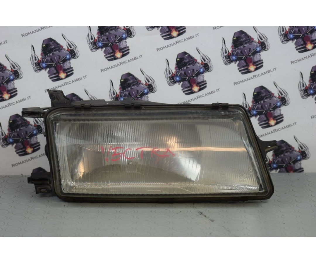 Faro Fanale anteriore Destro DX Opel Vectra A dal 1989 al 1995 cod : 54530388 Faro Fanale anteriore Destro DX Opel Vectra A dal 1989 al 1995 cod : 54530388