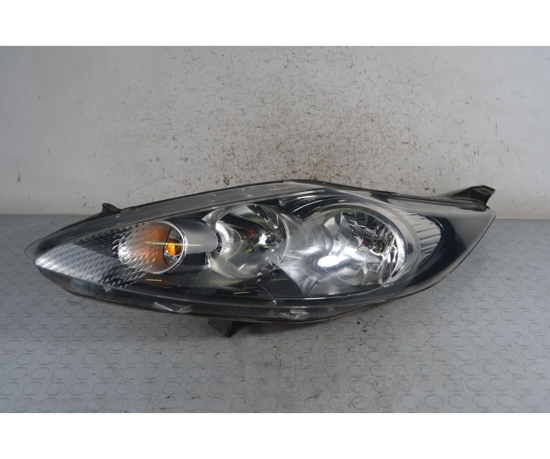 Faro Anteriore SX Ford Fiesta VI dal 2008 al 2013 Cod 1734615 1694167906825 Faro Anteriore SX Ford Fiesta VI dal 2008 al 2013 Cod 1734615 1694167906825