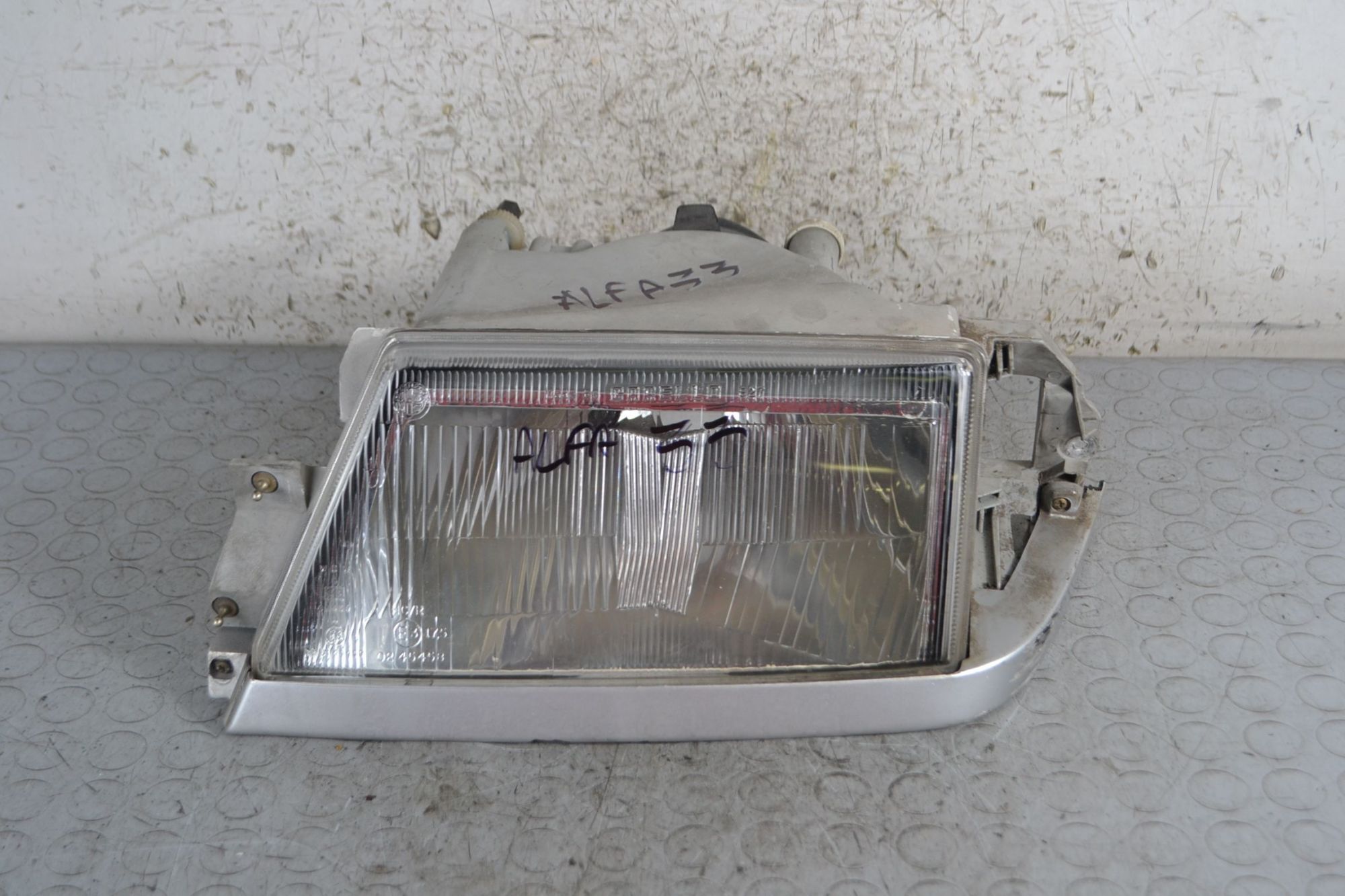 Faro Anteriore SX Alfa Romeo 33 dal 1989 al 1995  1694442874443