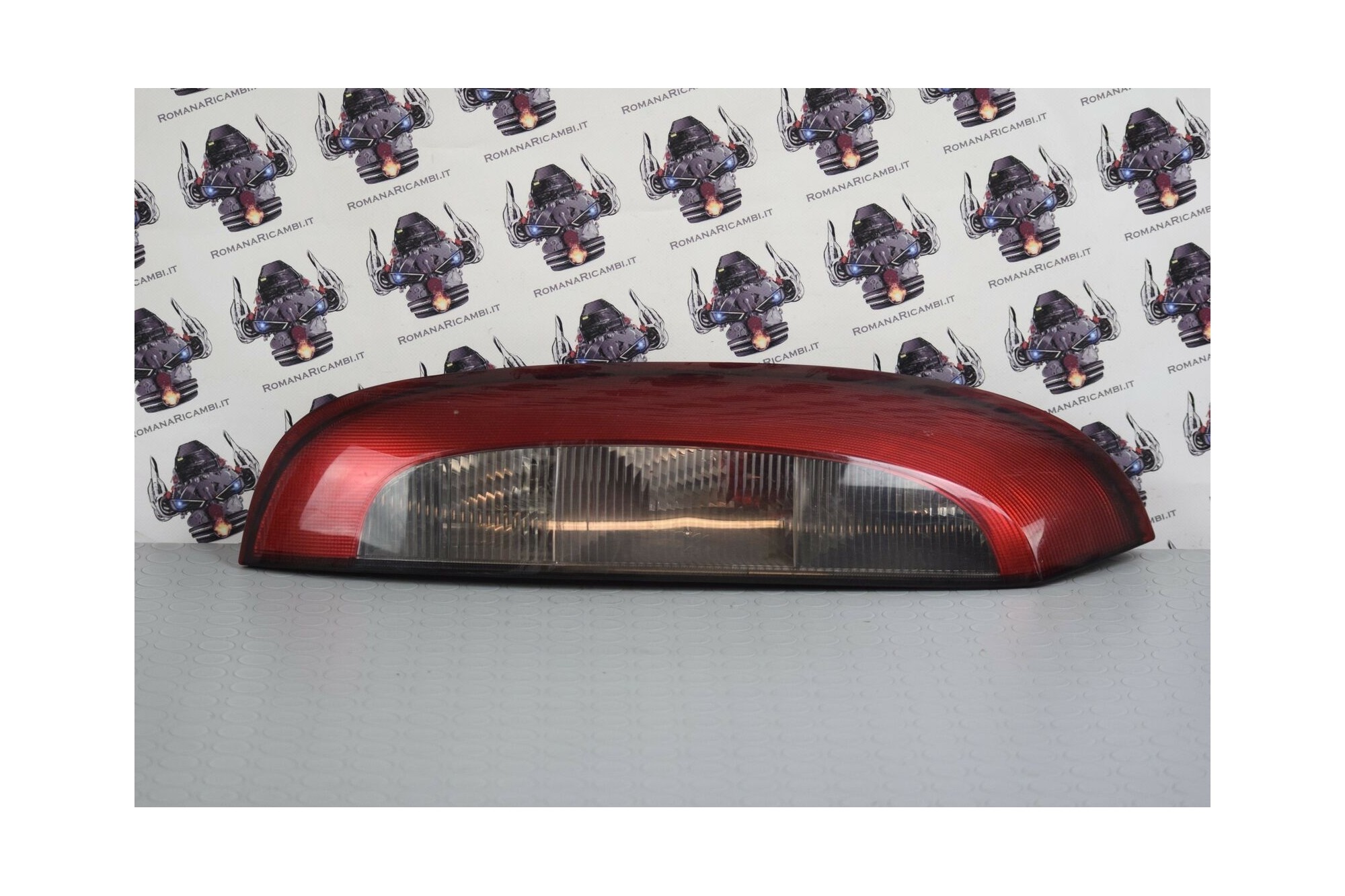 Fanale stop posteriore Sinistro SX Opel Corsa C dal 2000 al 2006 Cod: 09114336  2411111138007