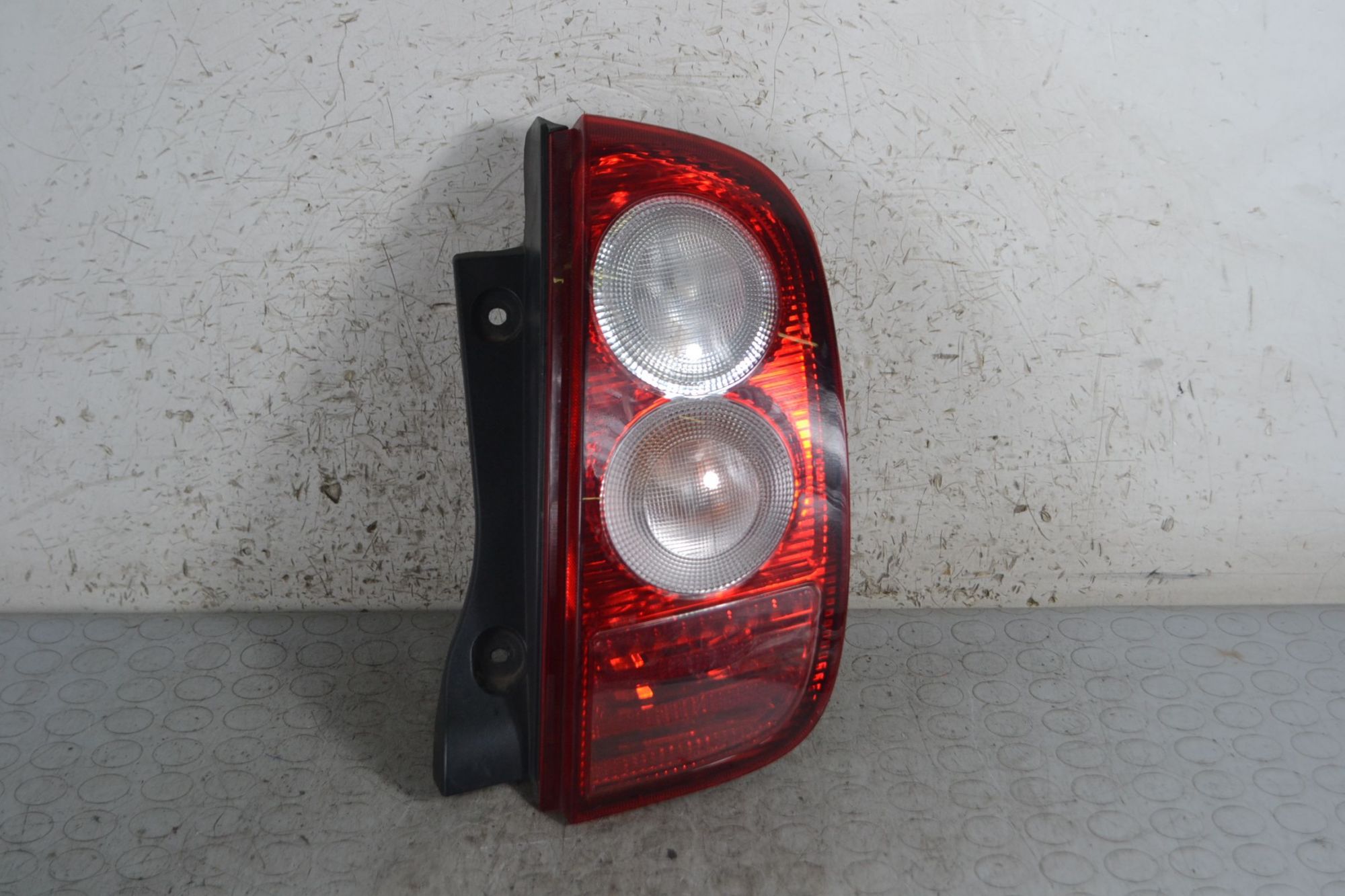 Fanale stop posteriore DX Nissan Micra K12 Dal 2002 al 2010 Cod 26550AX720  1694614513965